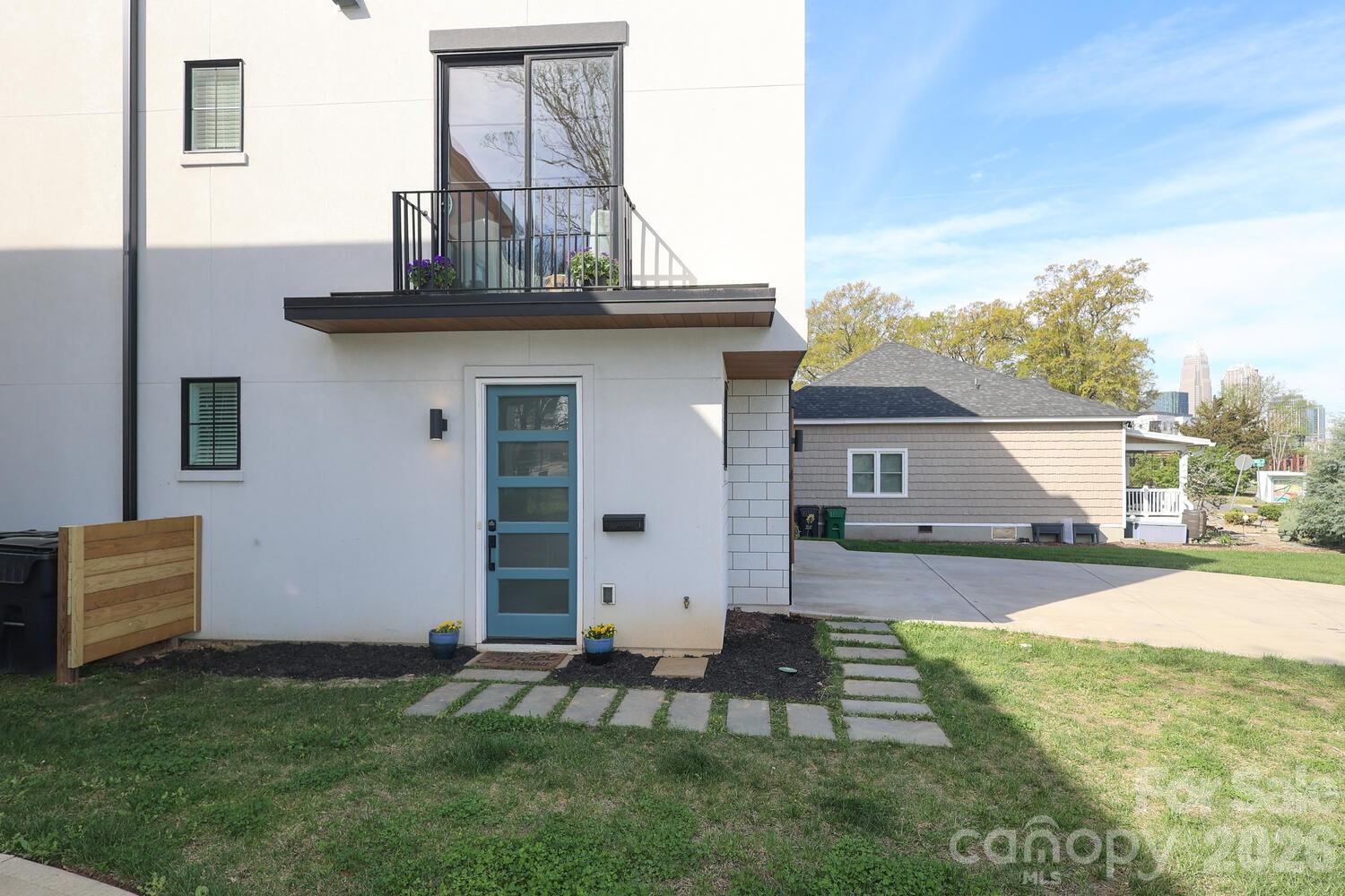 Elizabeth - Residential