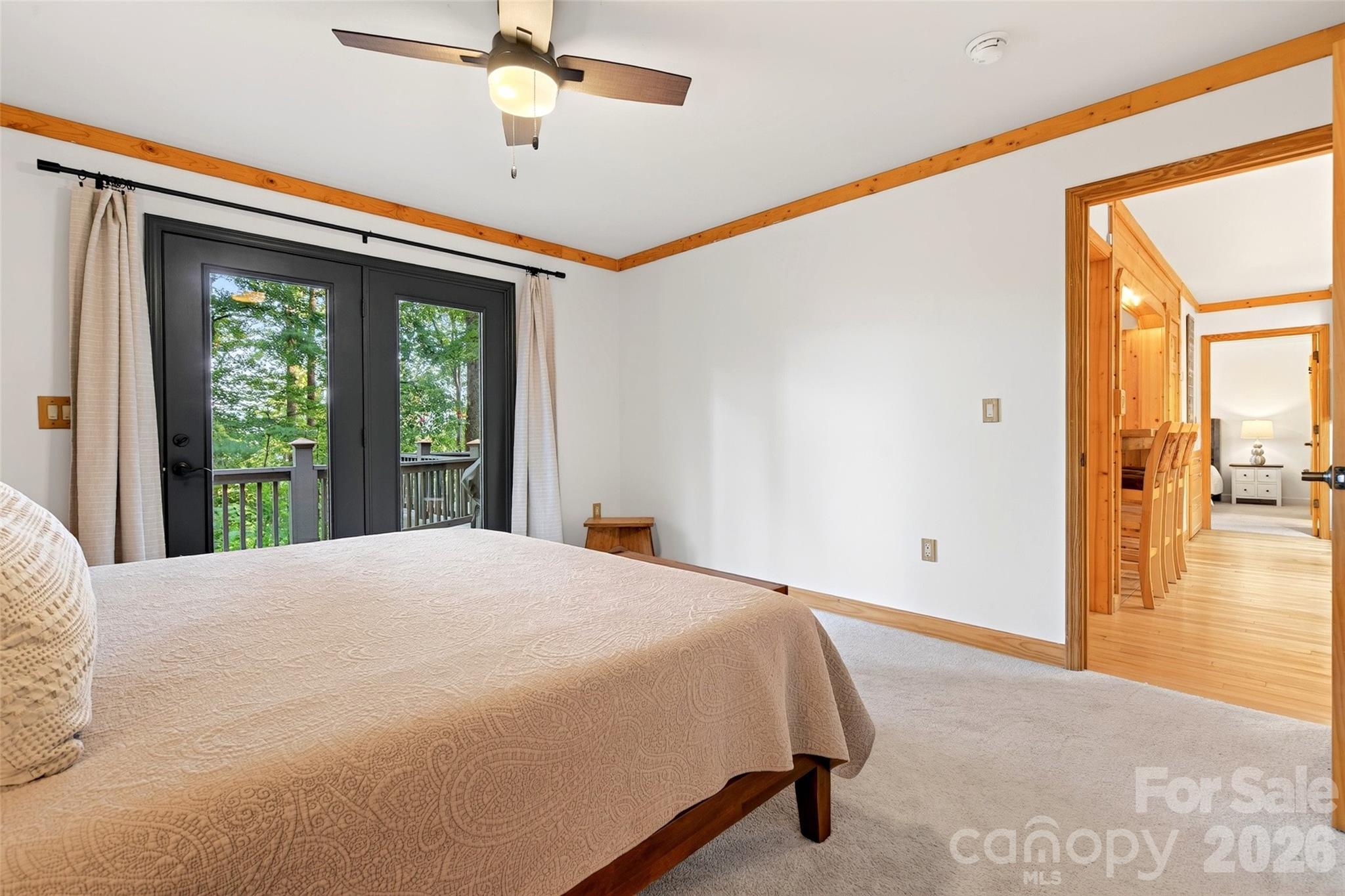 Gateway Mountain - Residential