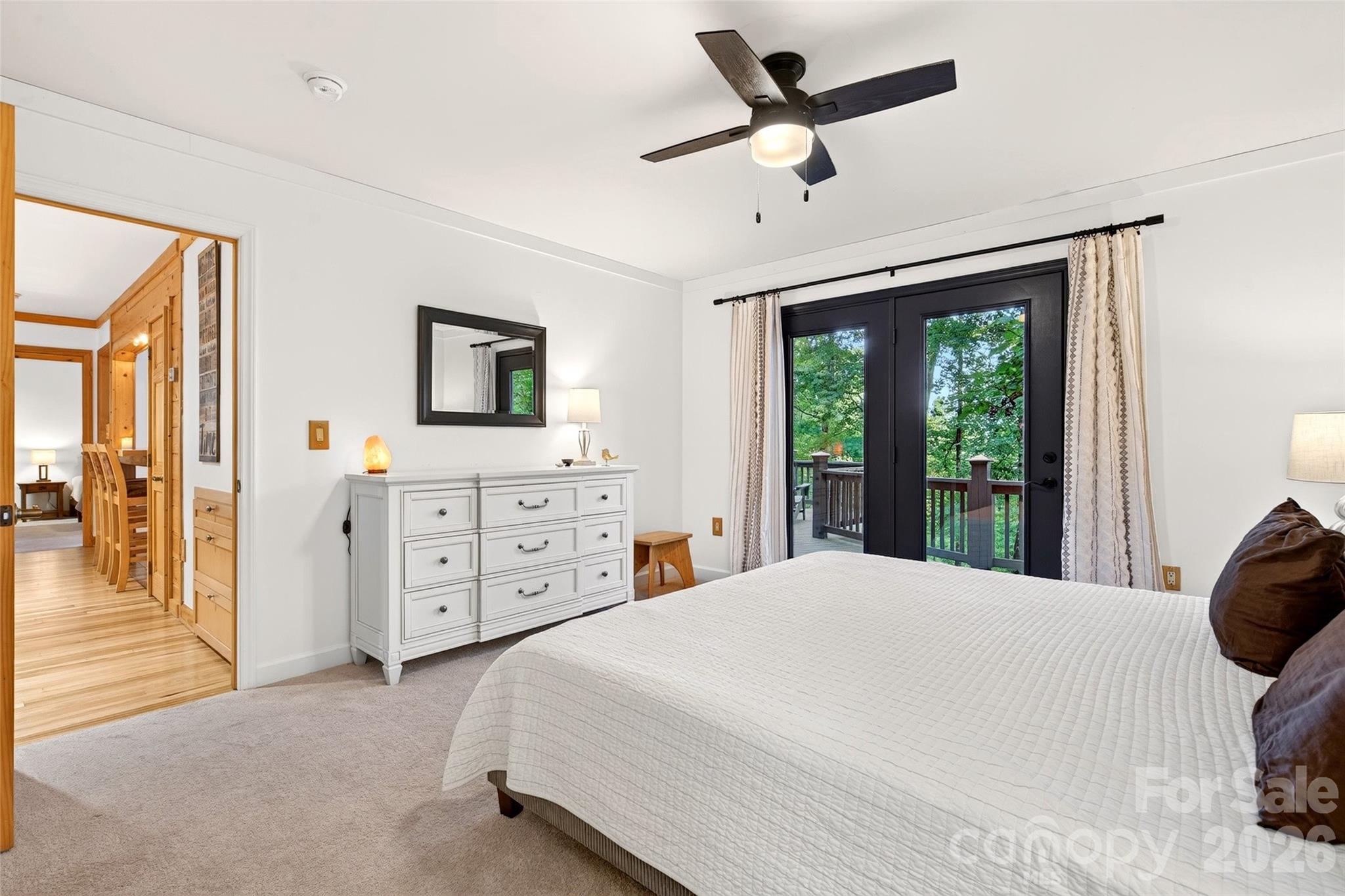 Gateway Mountain - Residential