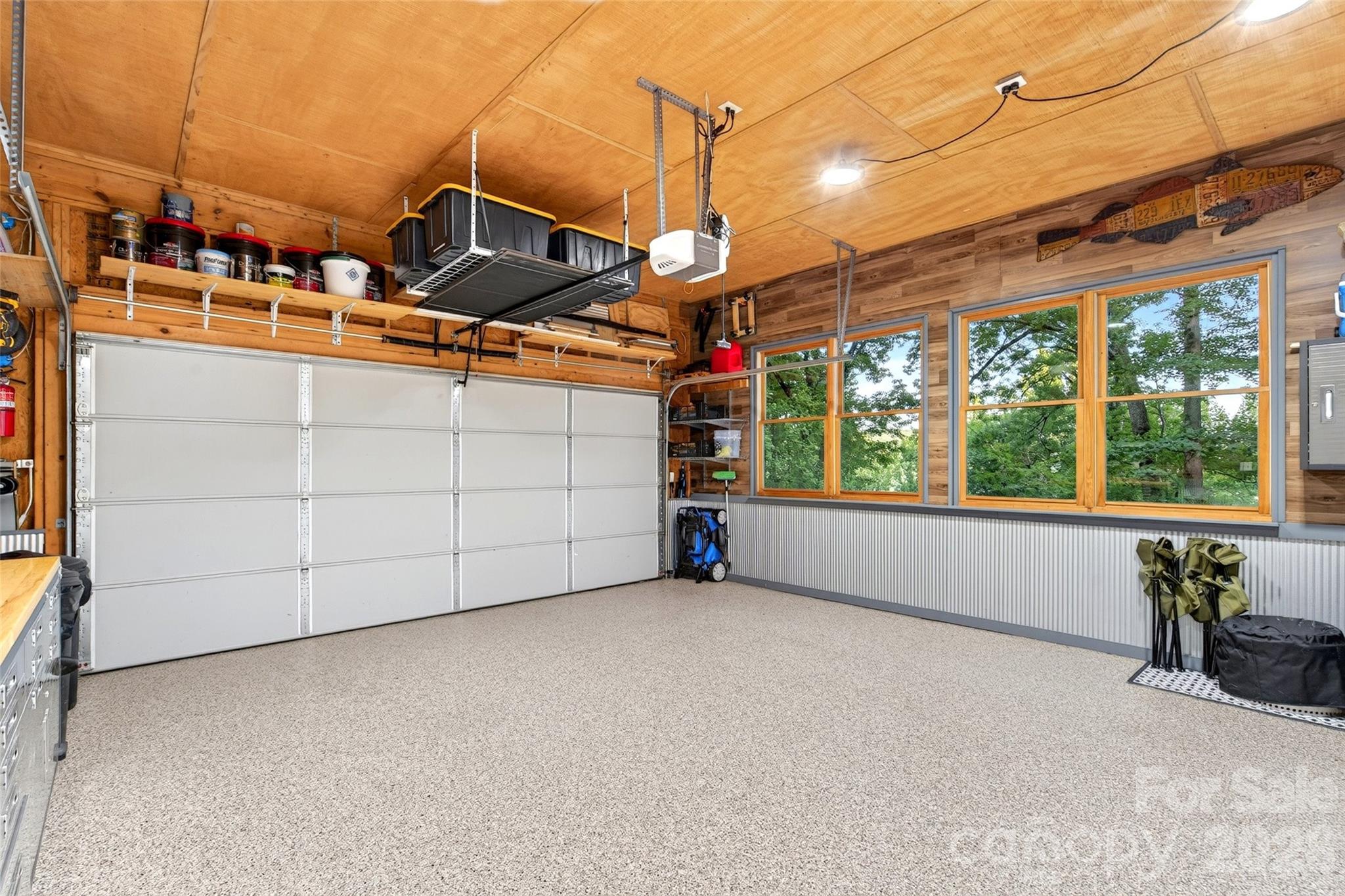 Gateway Mountain - Residential