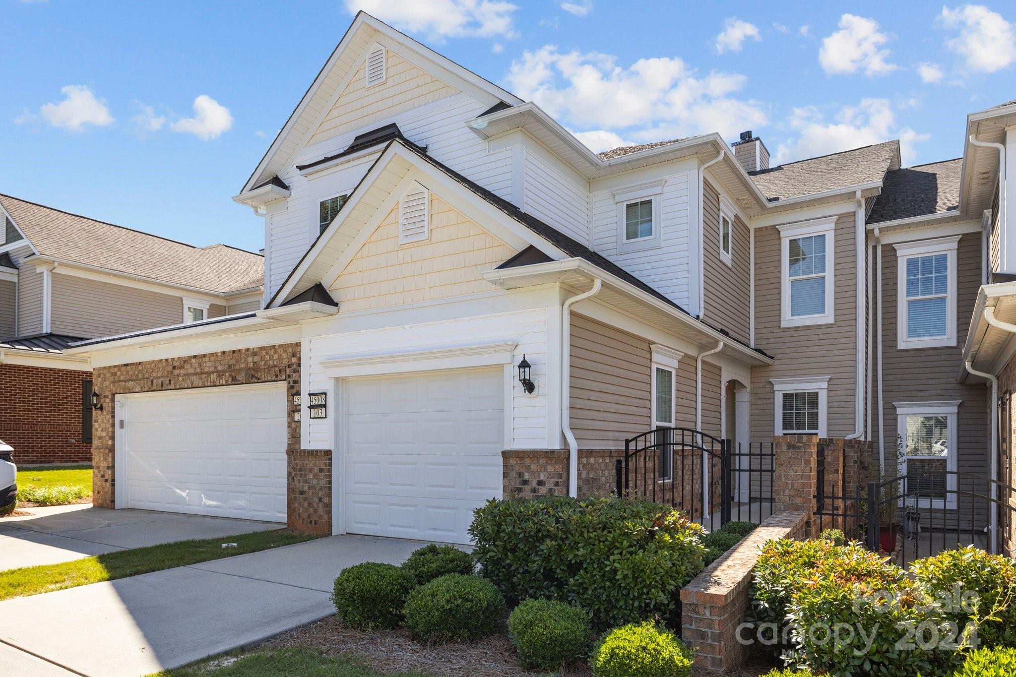 Sun City Carolina Lakes - Residential