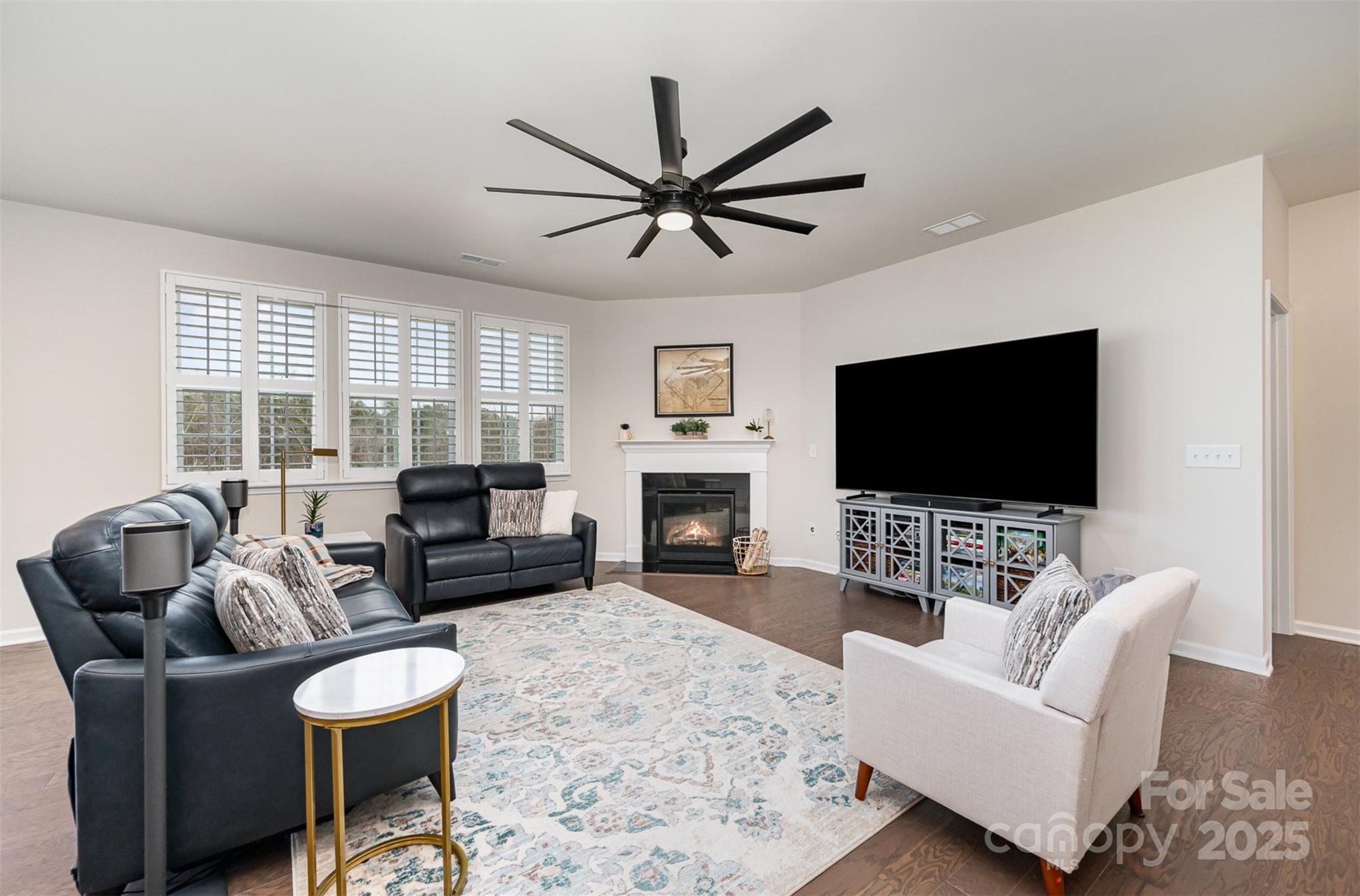 Elizabeth - Residential