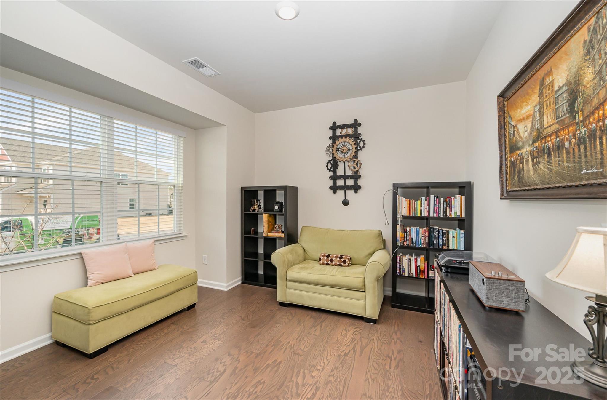 Elizabeth - Residential