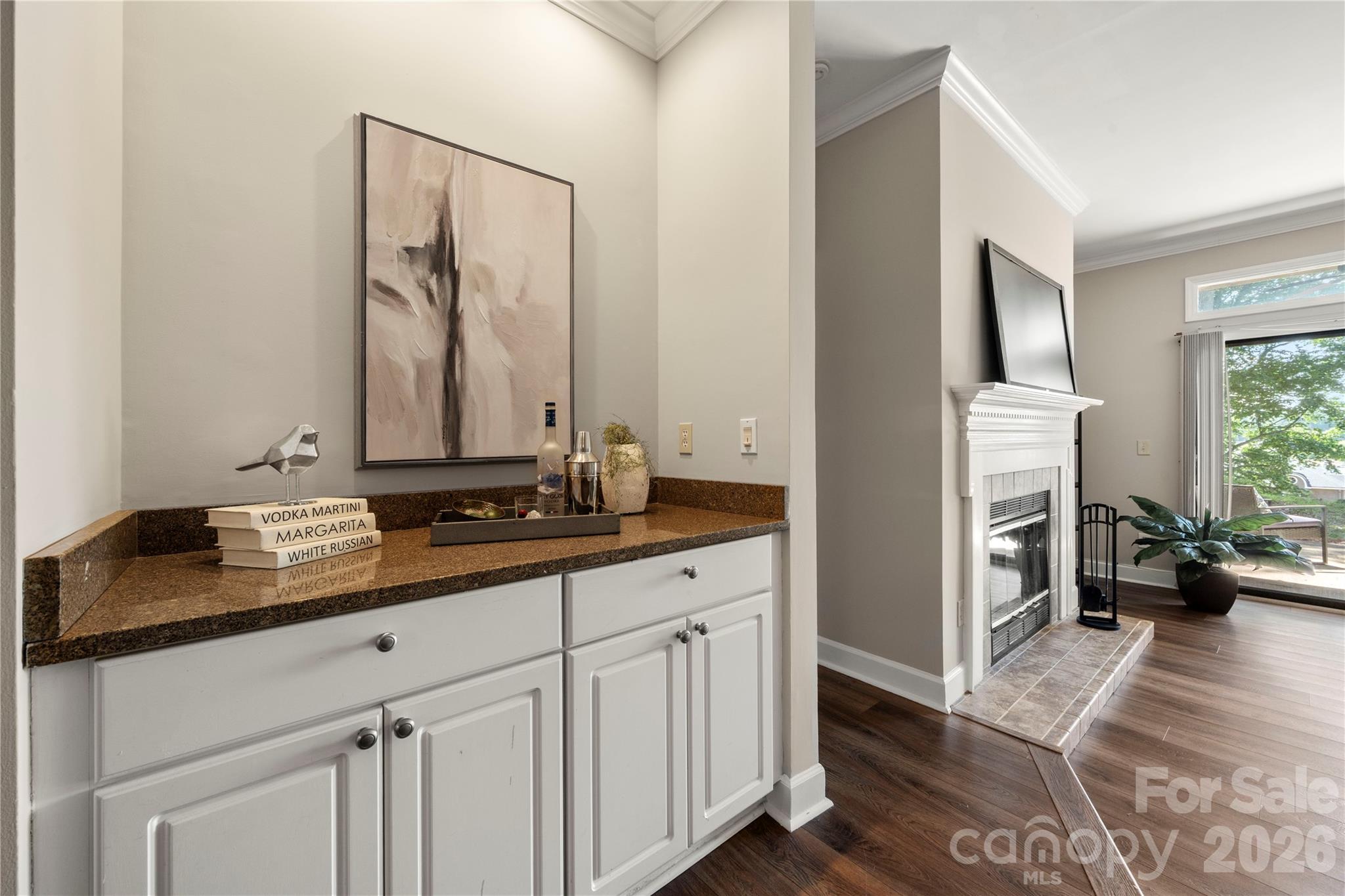 Emerald Point - Residential