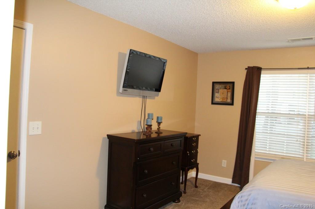Forest Oaks - Residential