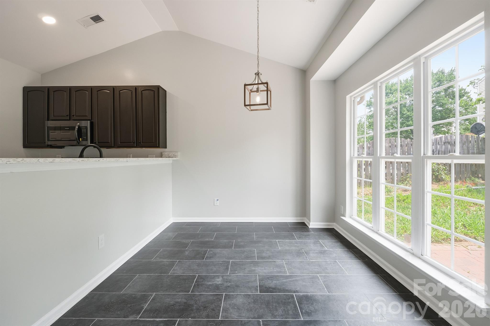 Planters Walk - Residential