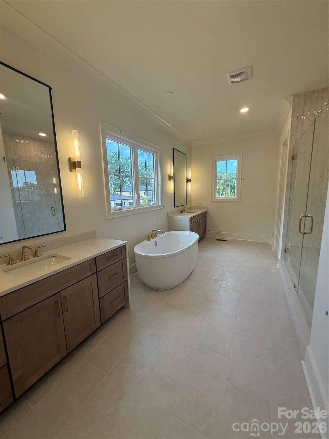 Twin Lakes - Residential