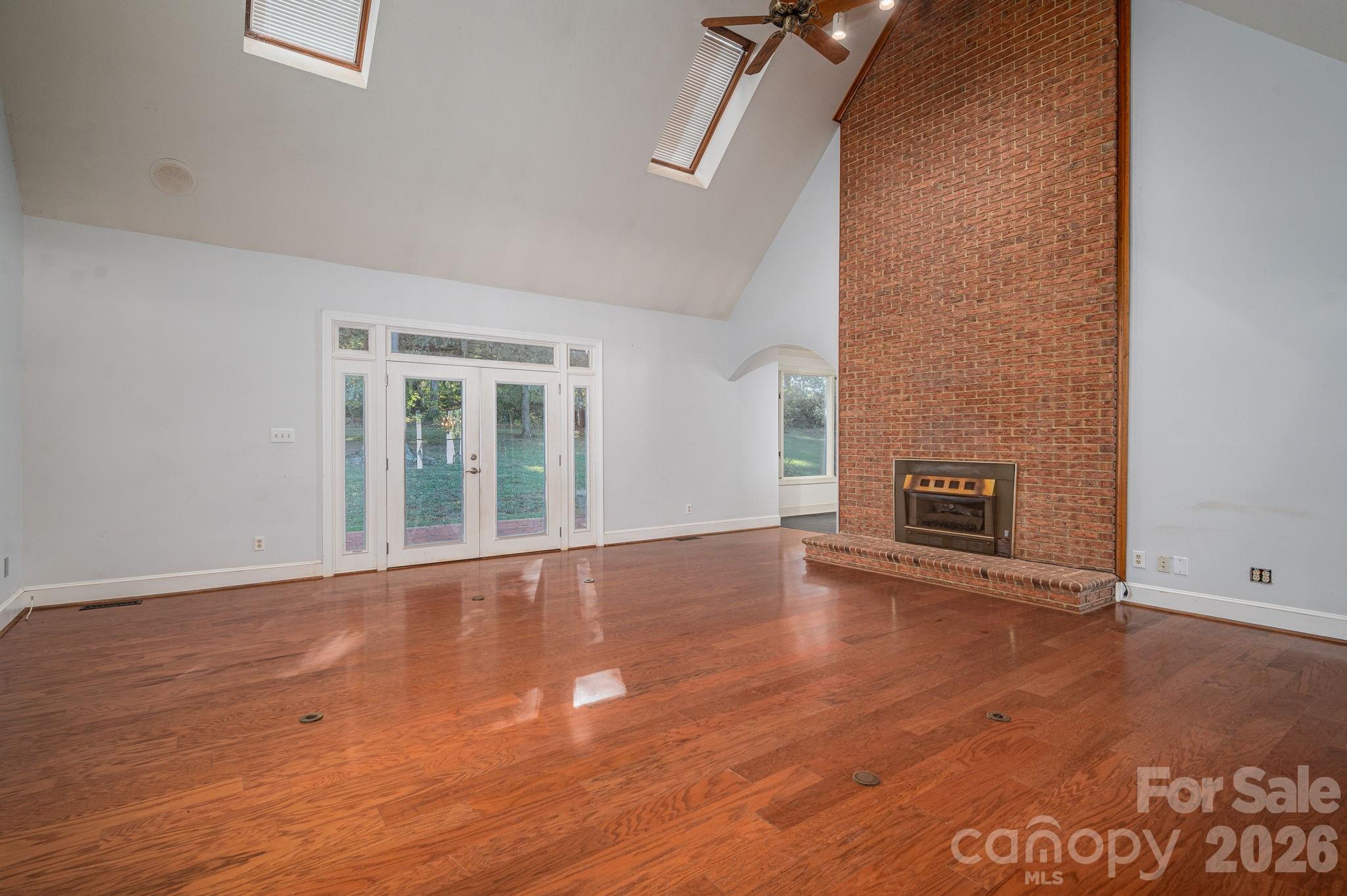 Forest Hollow - Residential