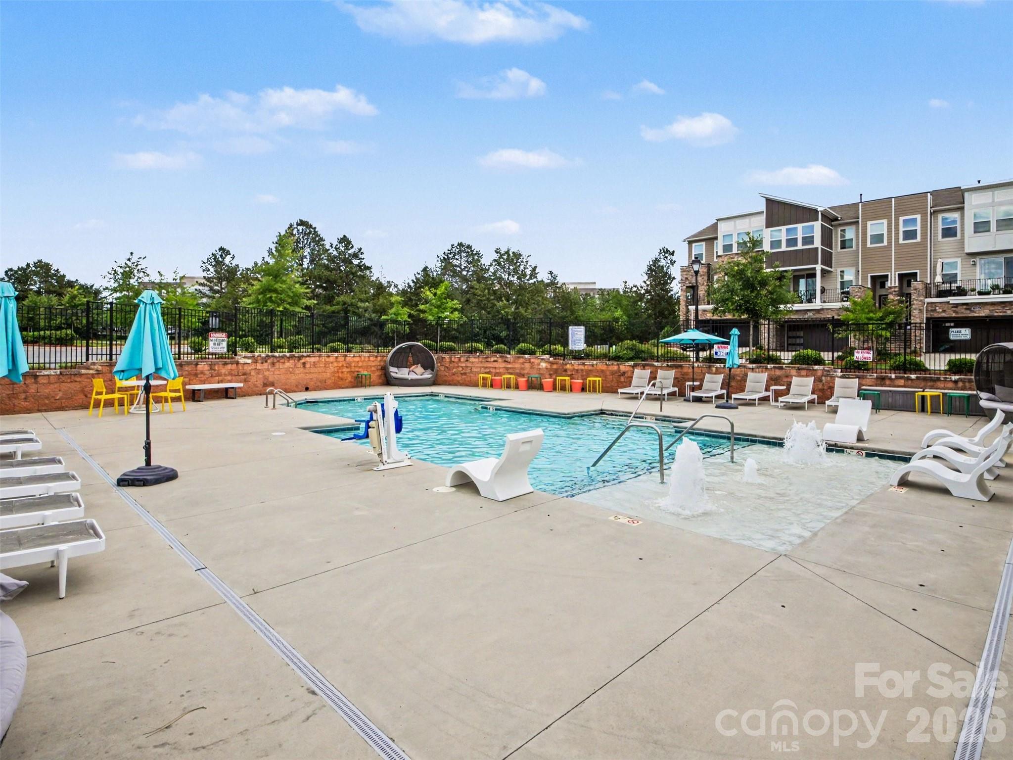 Aria at the Park - Residential