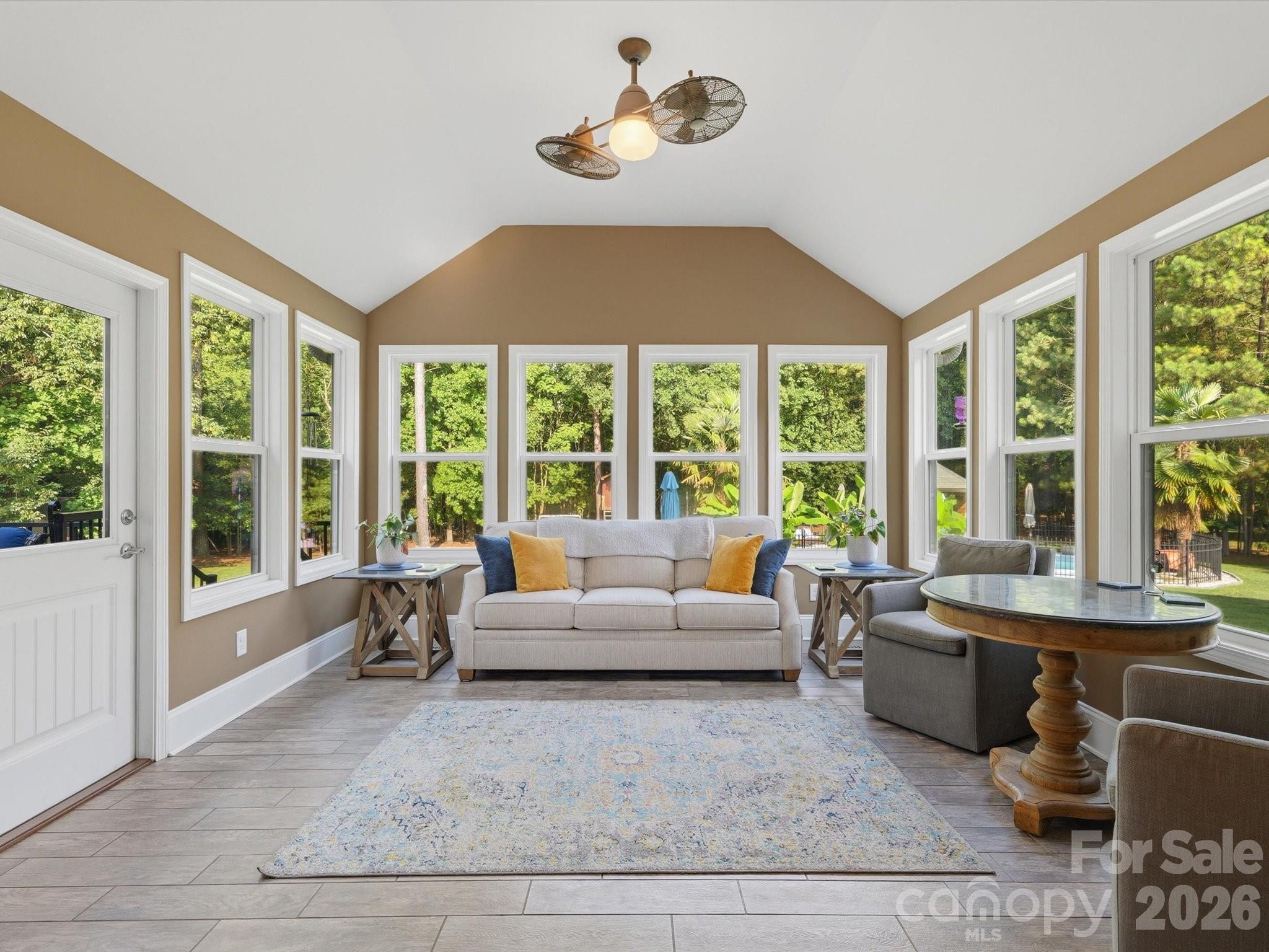 Tioga Pointe - Residential