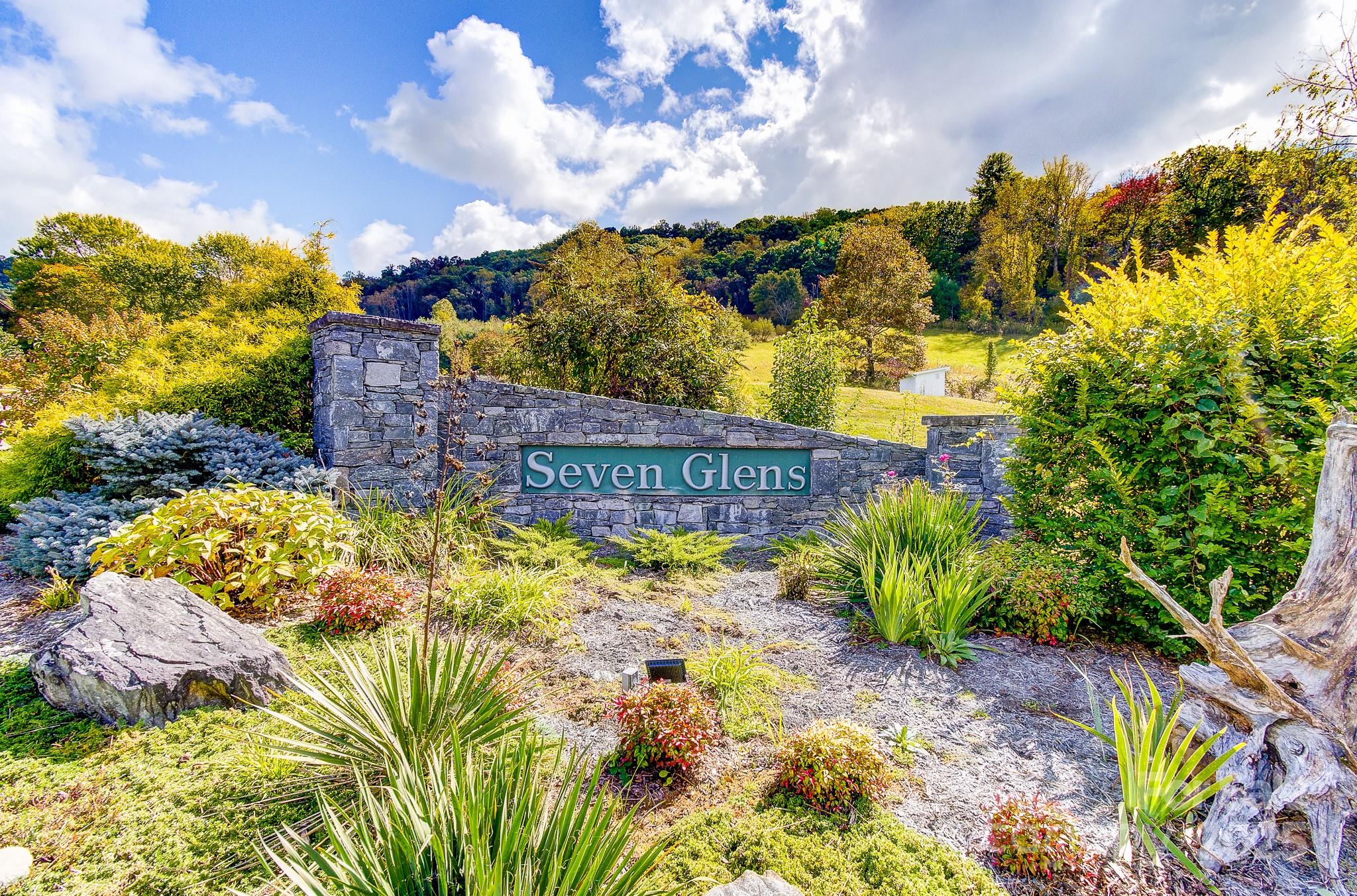 Seven Glens - Land