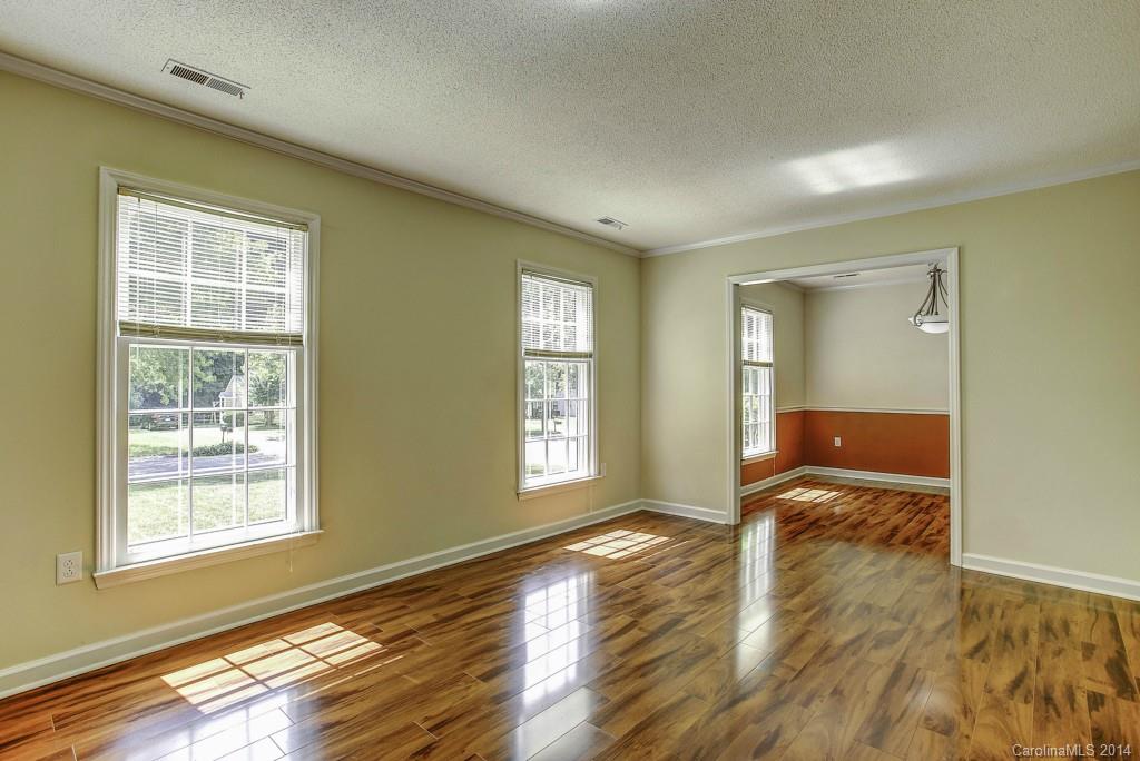 Sardis Woods - Residential