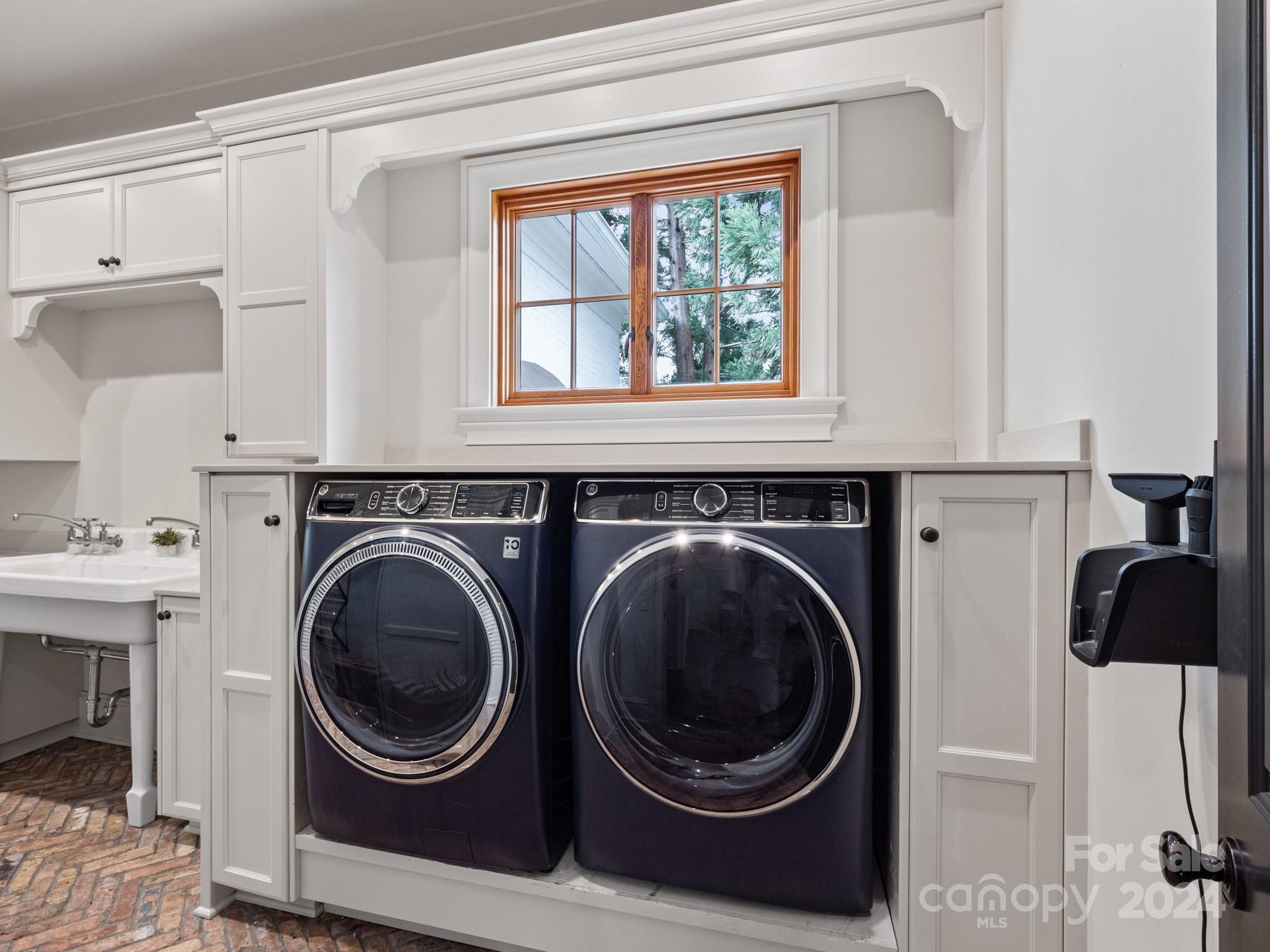 Arbor Oaks - Residential