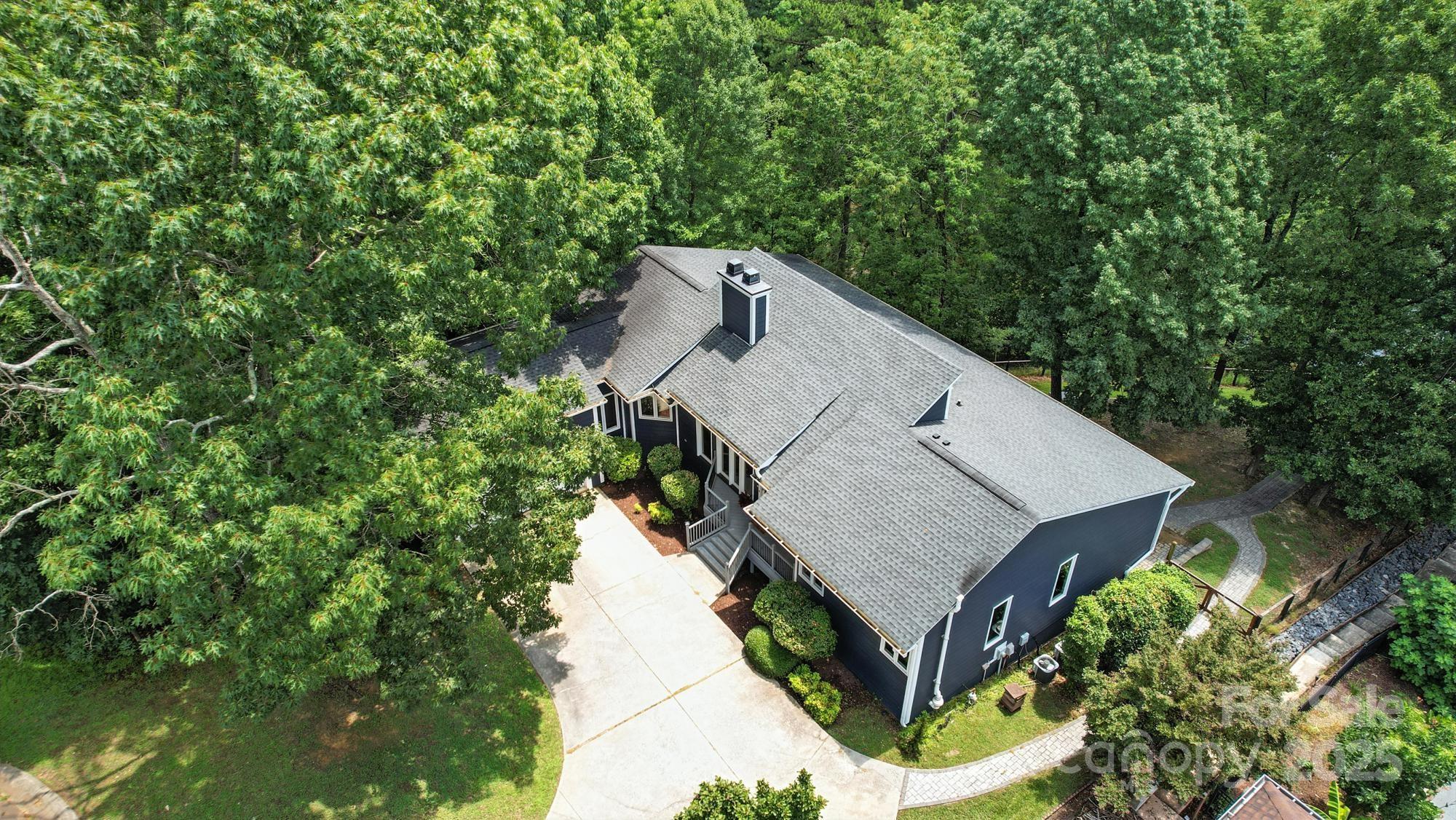 Tega Cay - Residential