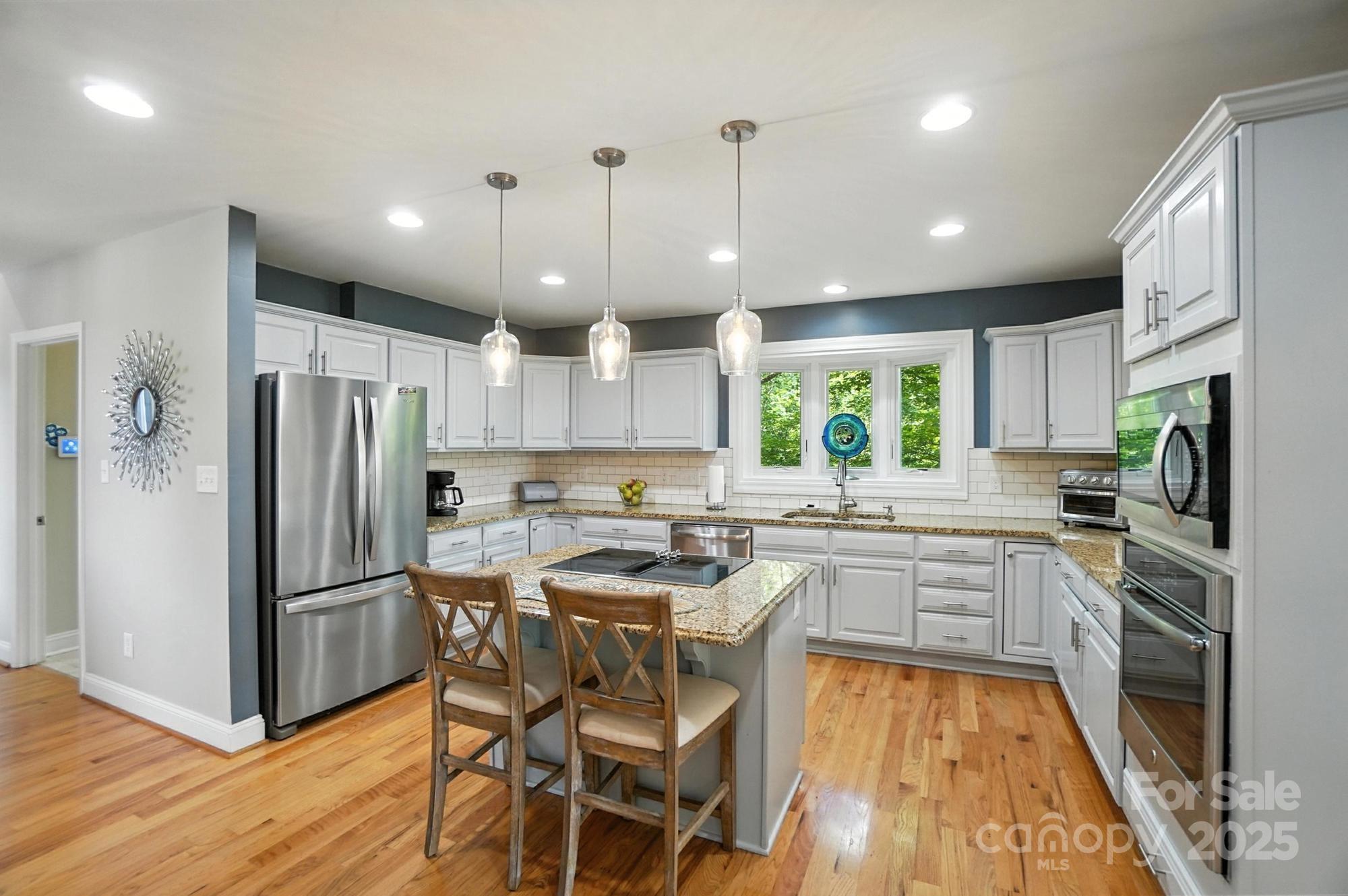 Tega Cay - Residential