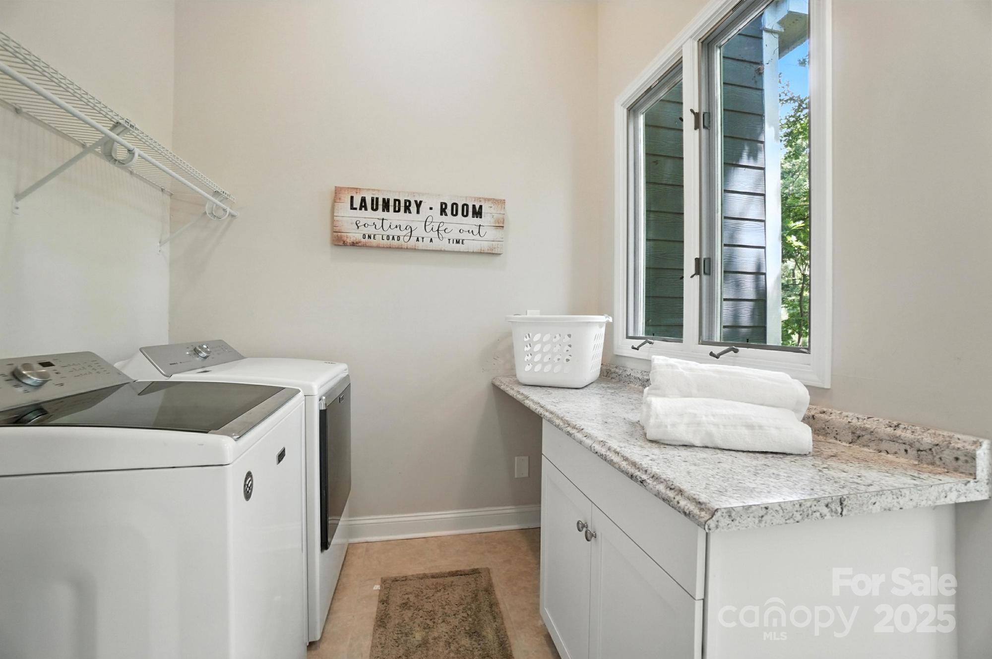 Tega Cay - Residential