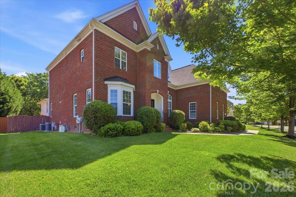Highland Creek - Residential