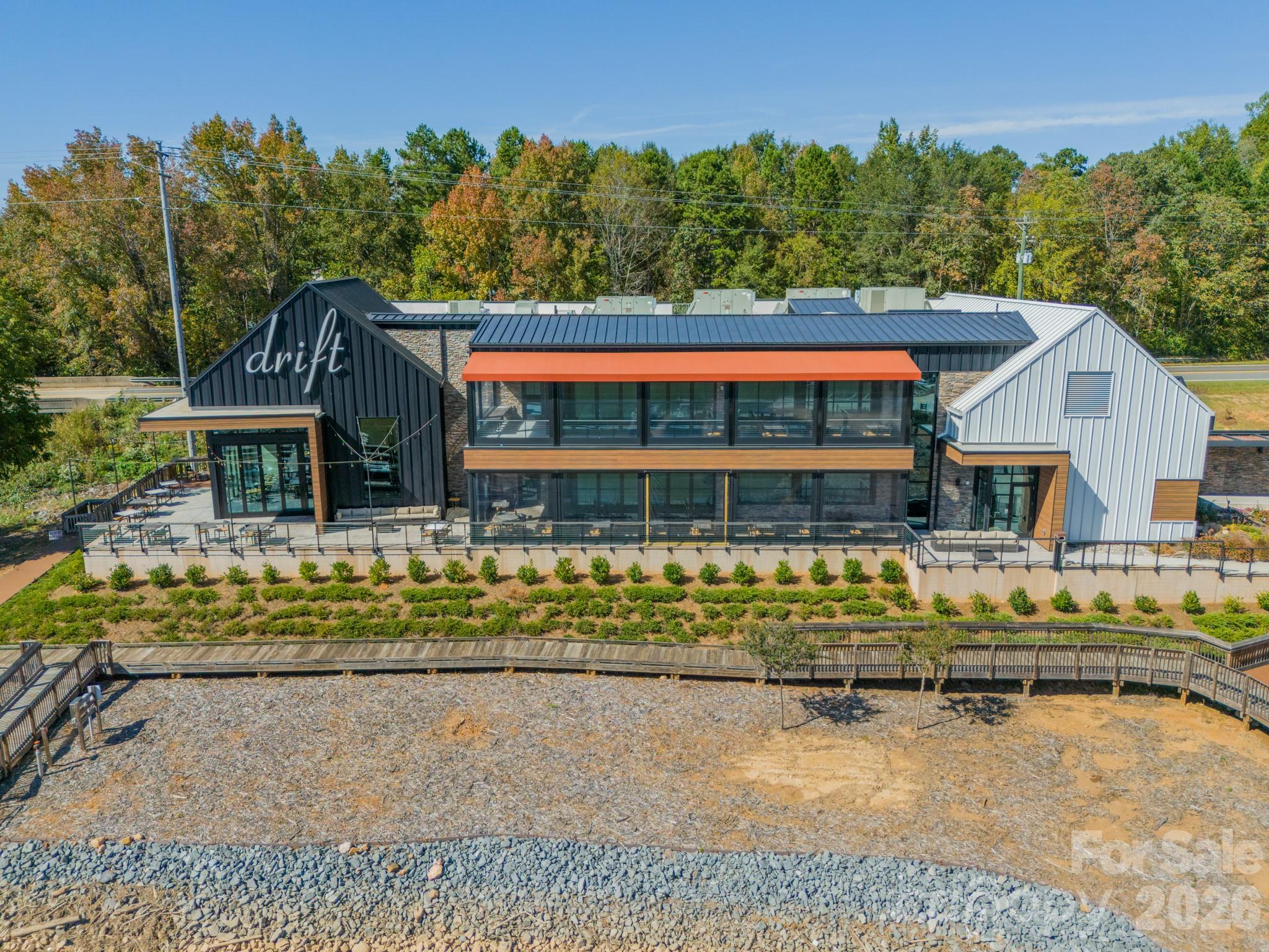McLean - South Shore - Land