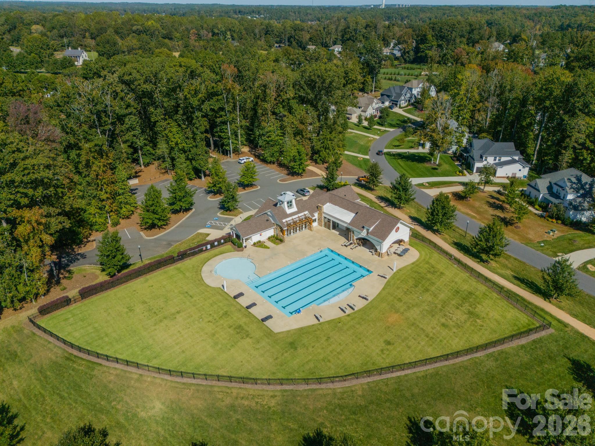 McLean - South Shore - Land