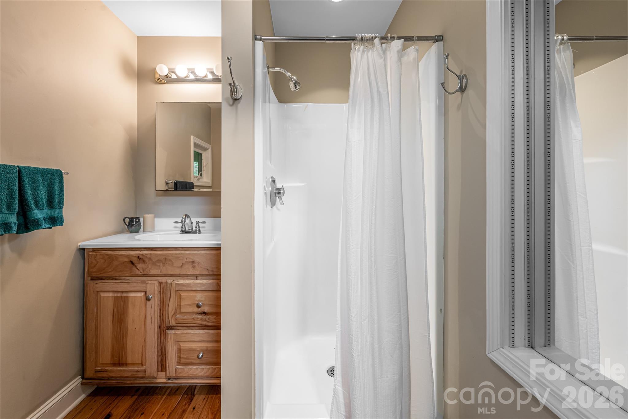 Haw Creek - Residential Income