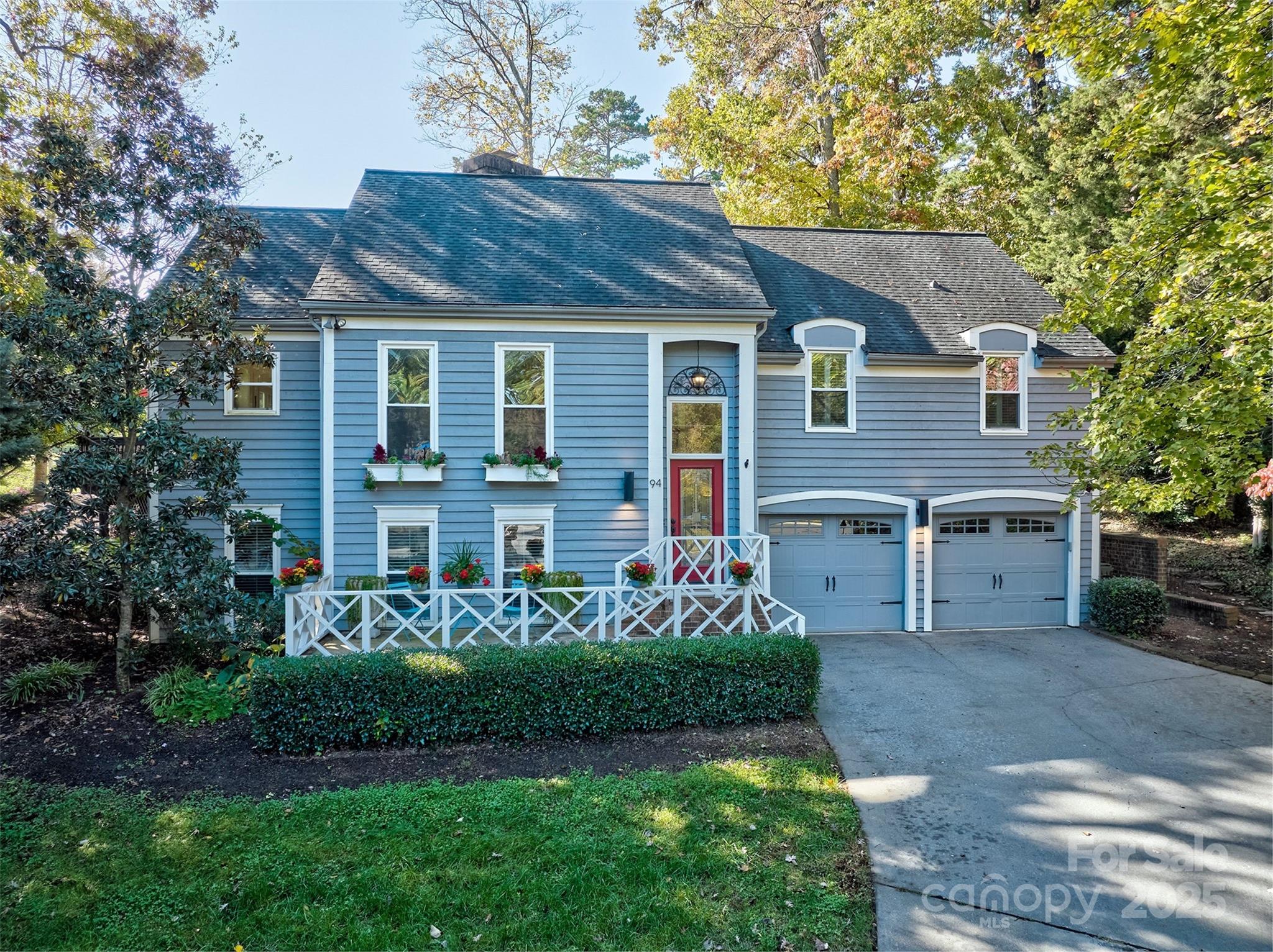 PRICE IMPROVEMENT & MOVE IN READY! Completely remodeled,updated & on the golf course in the waterfront,gated golf community of RIVER HILLS on Lake Wylie.You can walk to your boat at the marina club/park OR walk to the country club ..Cool split level home w/ openness for entertaining & good flow. The sunroom on the back feels like you are in a tree house with a view of par 3 17th hole.This home offers 3 bedrooms and 2 1/2 baths,easy access and pull in oversized 2 car garage The master has incredible natural light w/ floor to ceiling windows and master bathroom has fabulous shower and heated floors.Whitewashed fireplace in the keeping room w/ built in bar and shelving open to the kitchen with island and plenty of counter space. Enjoy the outdoors on the patios,very little yard maintenance and walk around decks to the front. Neighborhood also offers miles of walking trails, gardens, waterfront park with a beach w gazebo, dog park and playgrounds. Easy commute to international airport!