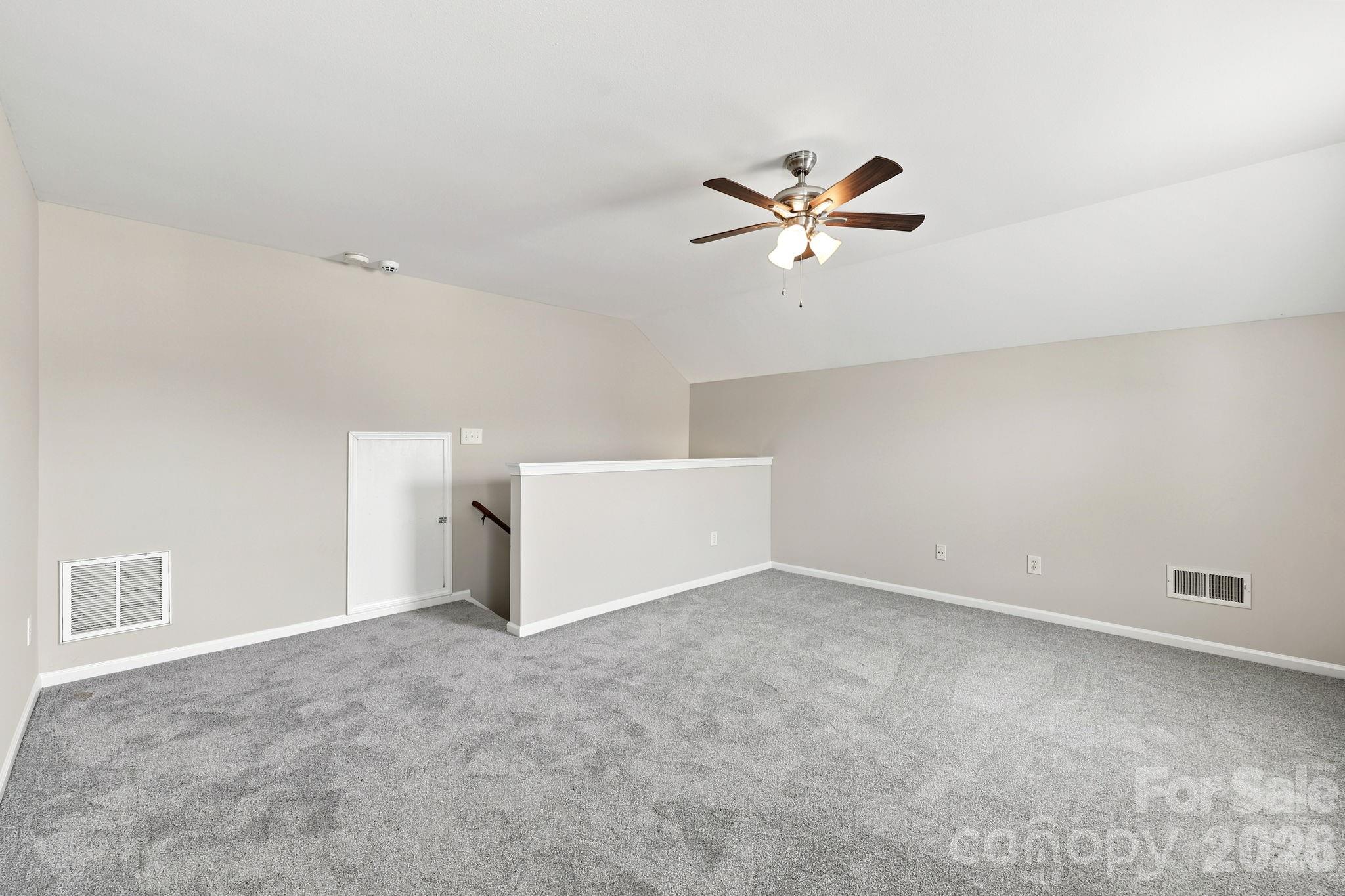 Keeneland - Residential