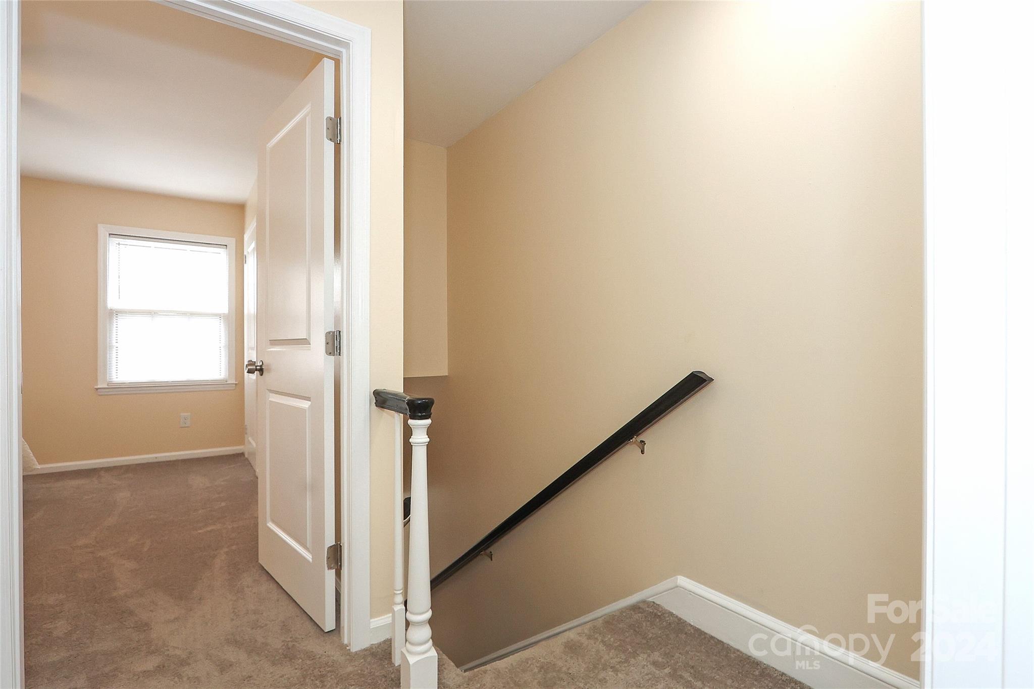 Carriage House - Residential