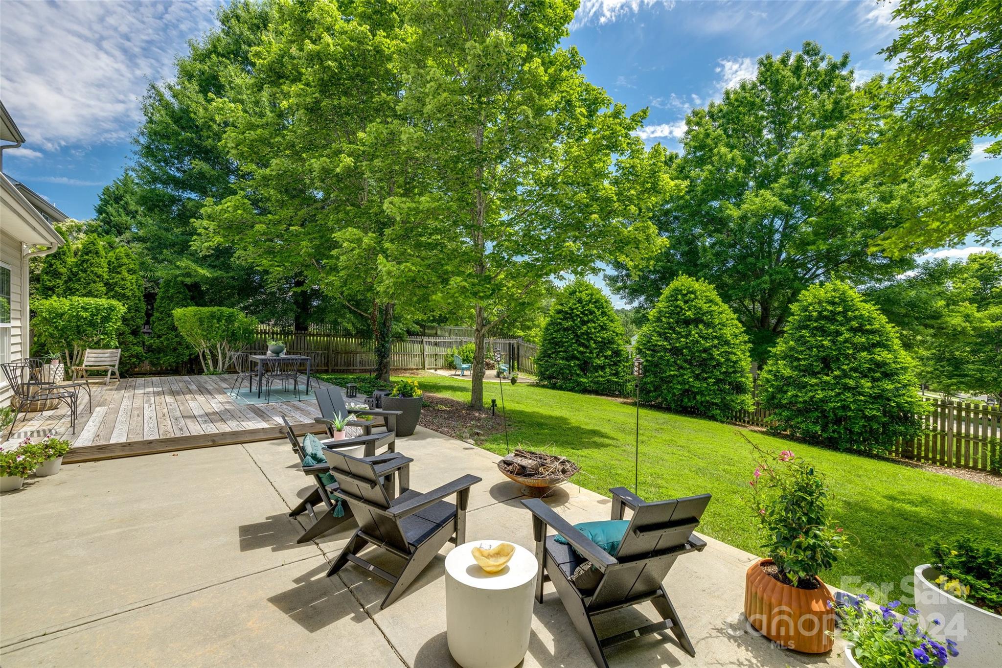 Autumn Cove At Lake Wylie - Residential