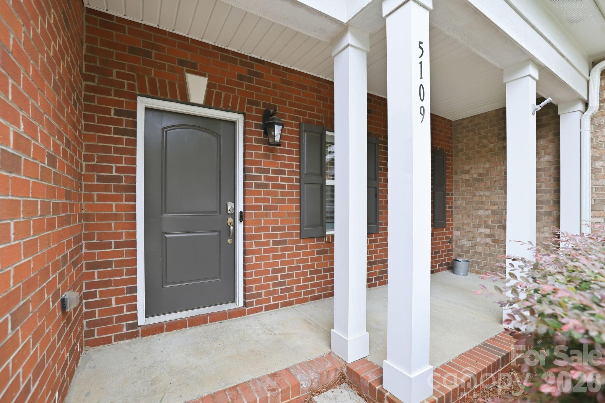 Triveny Commons - Residential