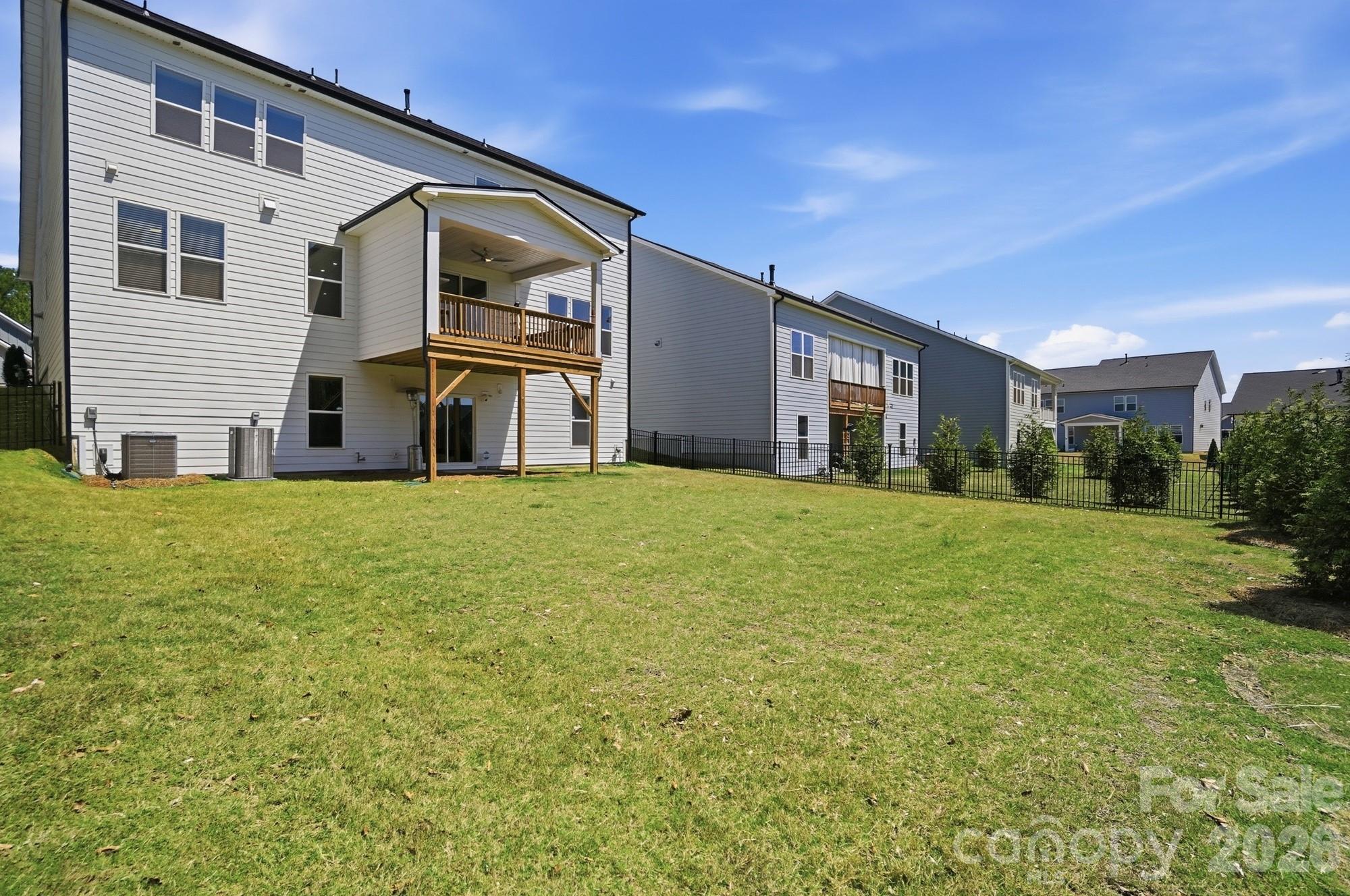 Griffith Lakes - Residential