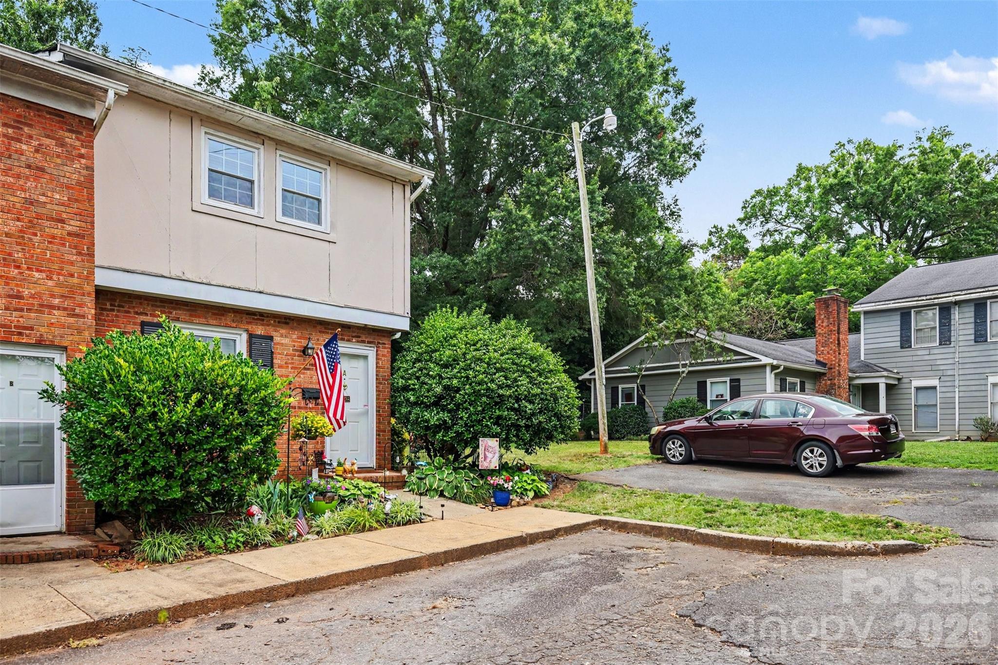 Tall Oaks - Residential