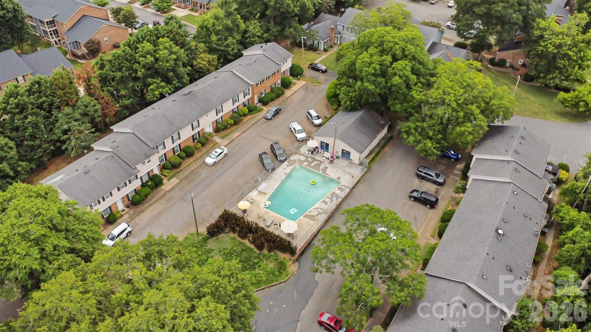 Tall Oaks - Residential