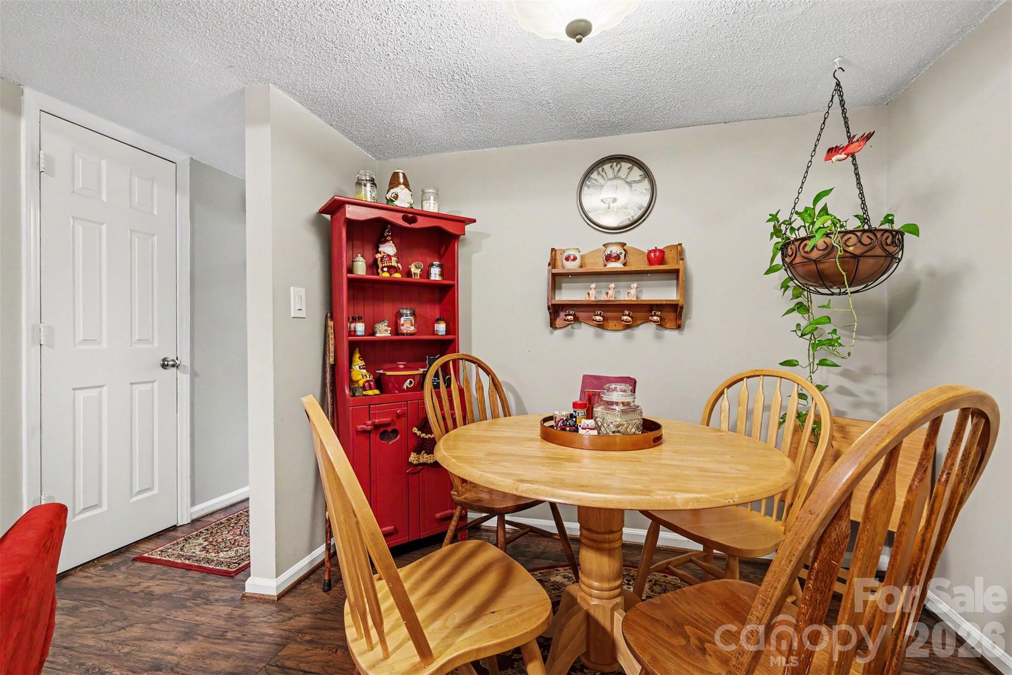 Tall Oaks - Residential