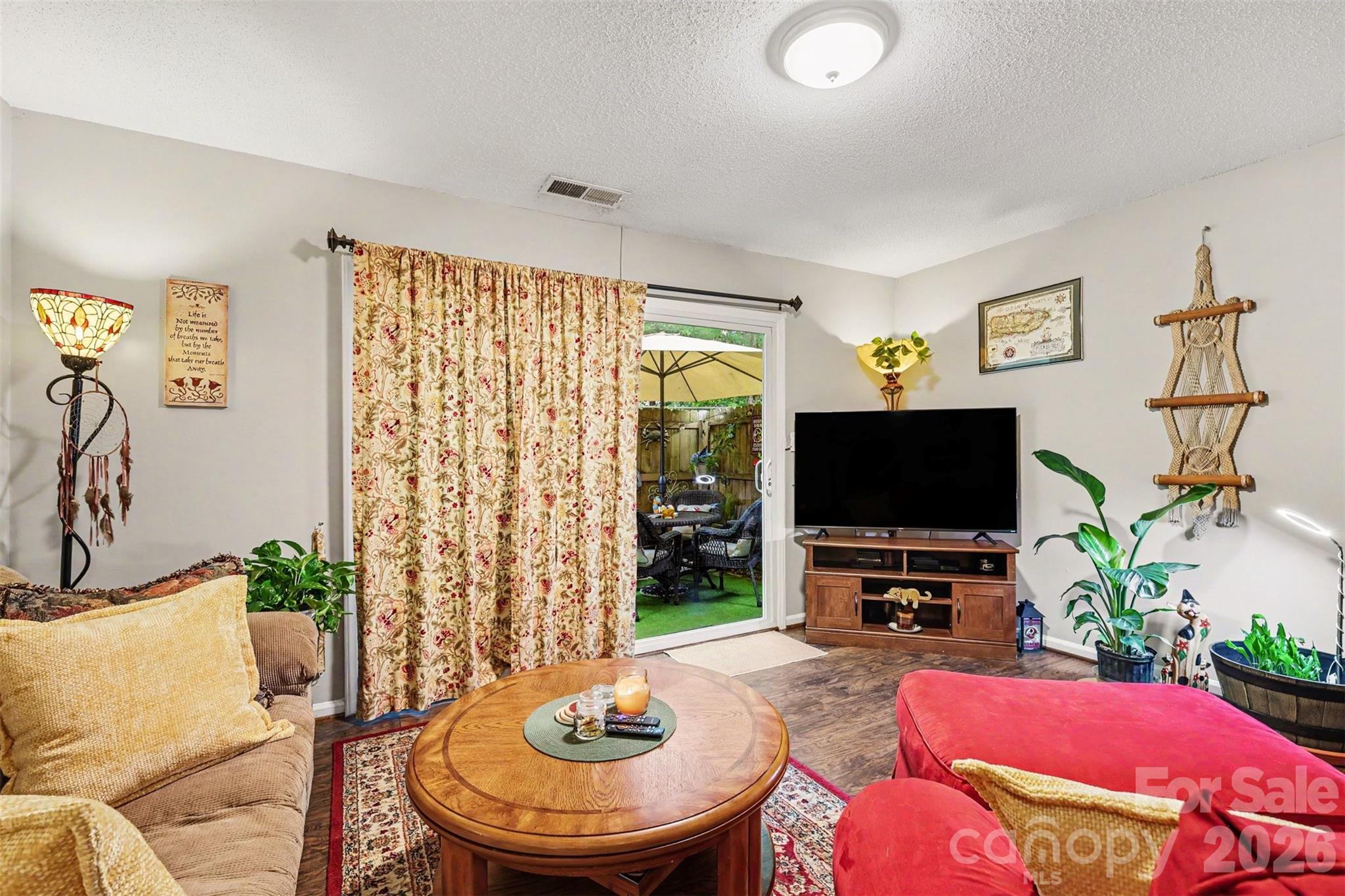 Tall Oaks - Residential