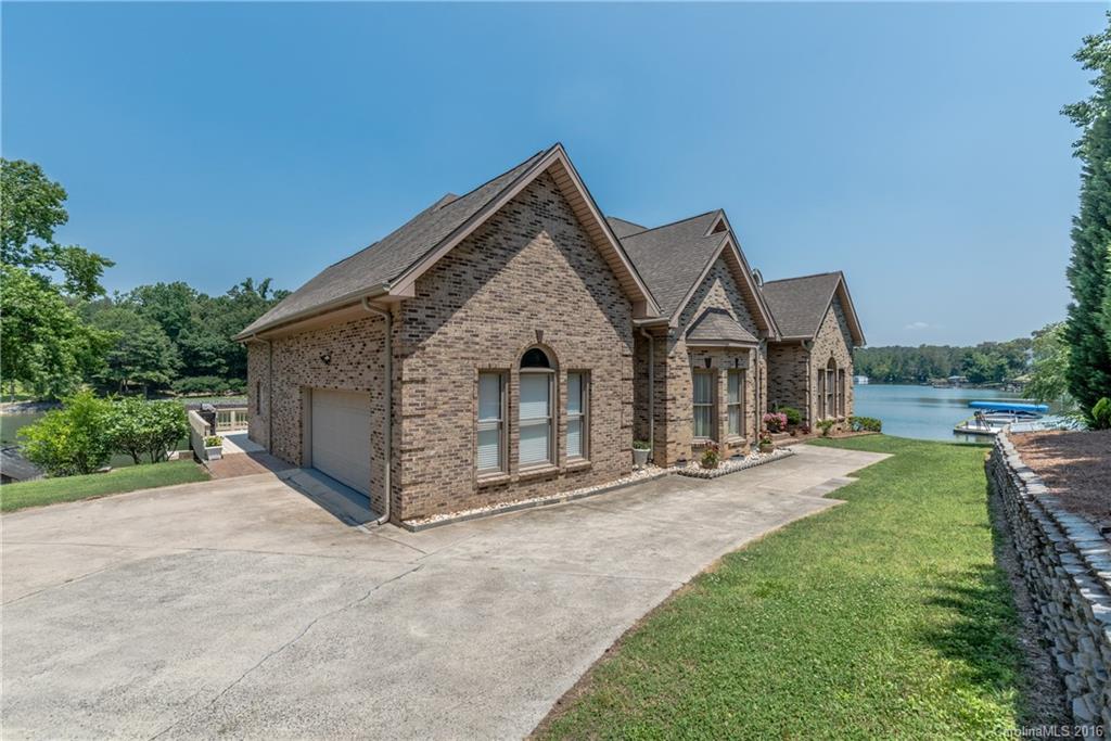 Seven Coves - Residential