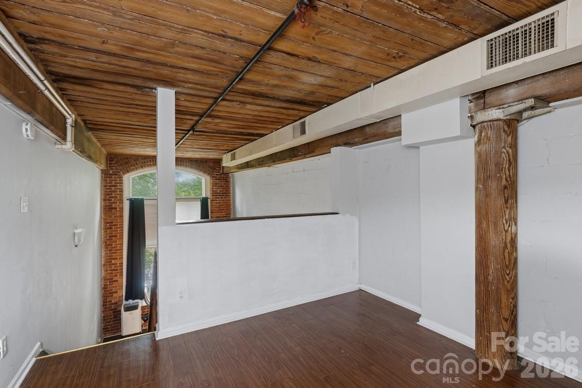 FoxRidge Lofts - Residential