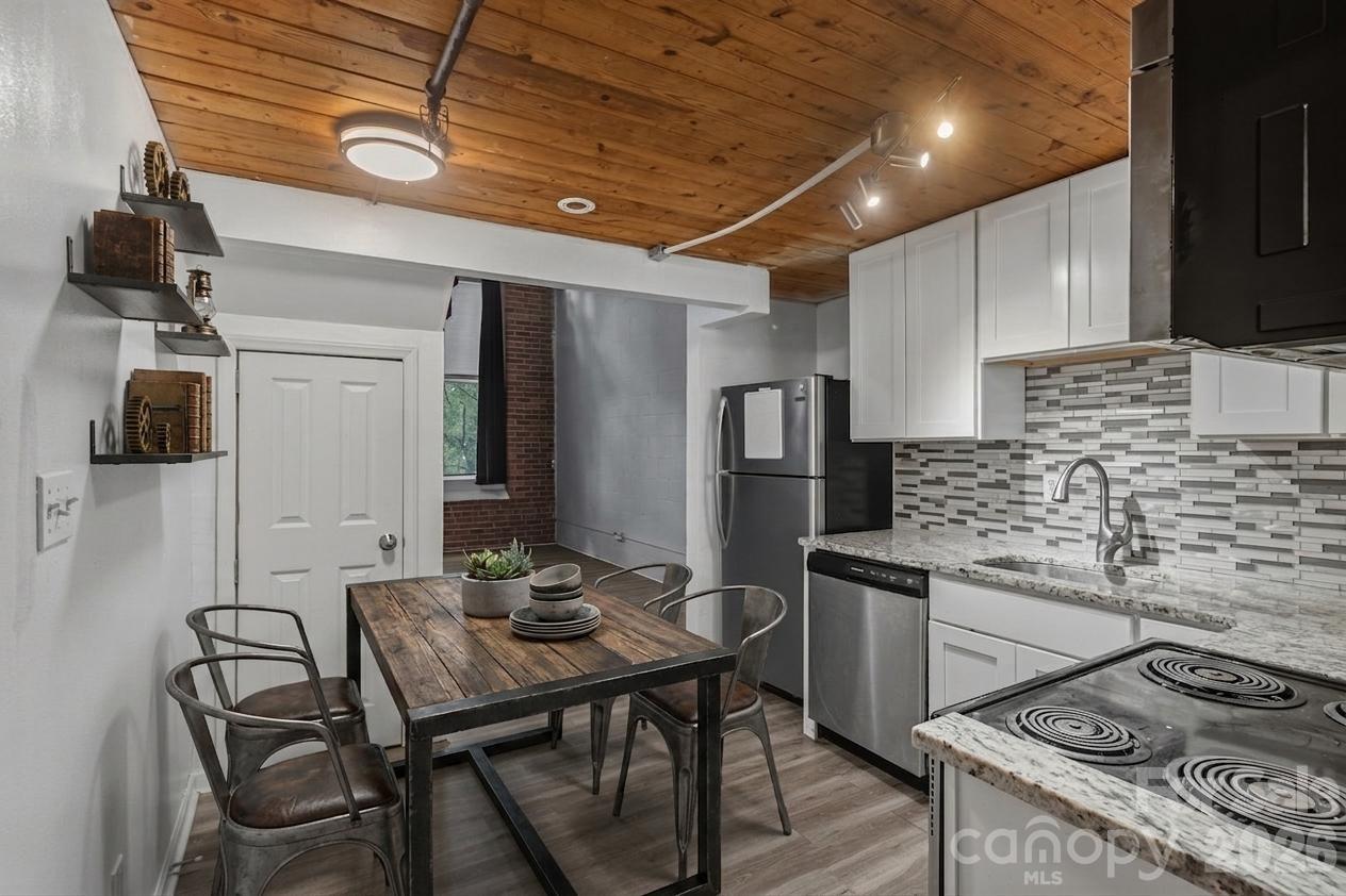 FoxRidge Lofts - Residential