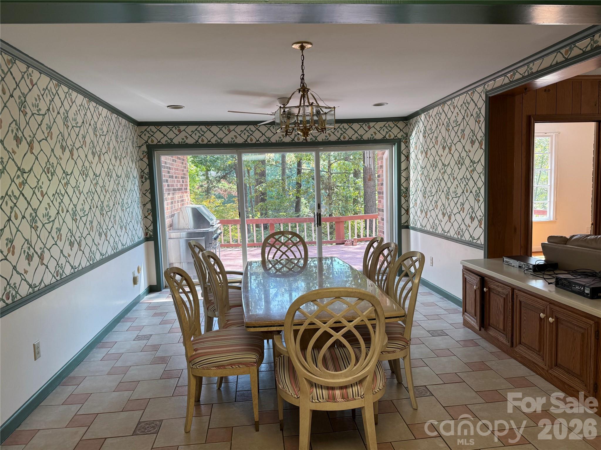 Forest Hills - Residential