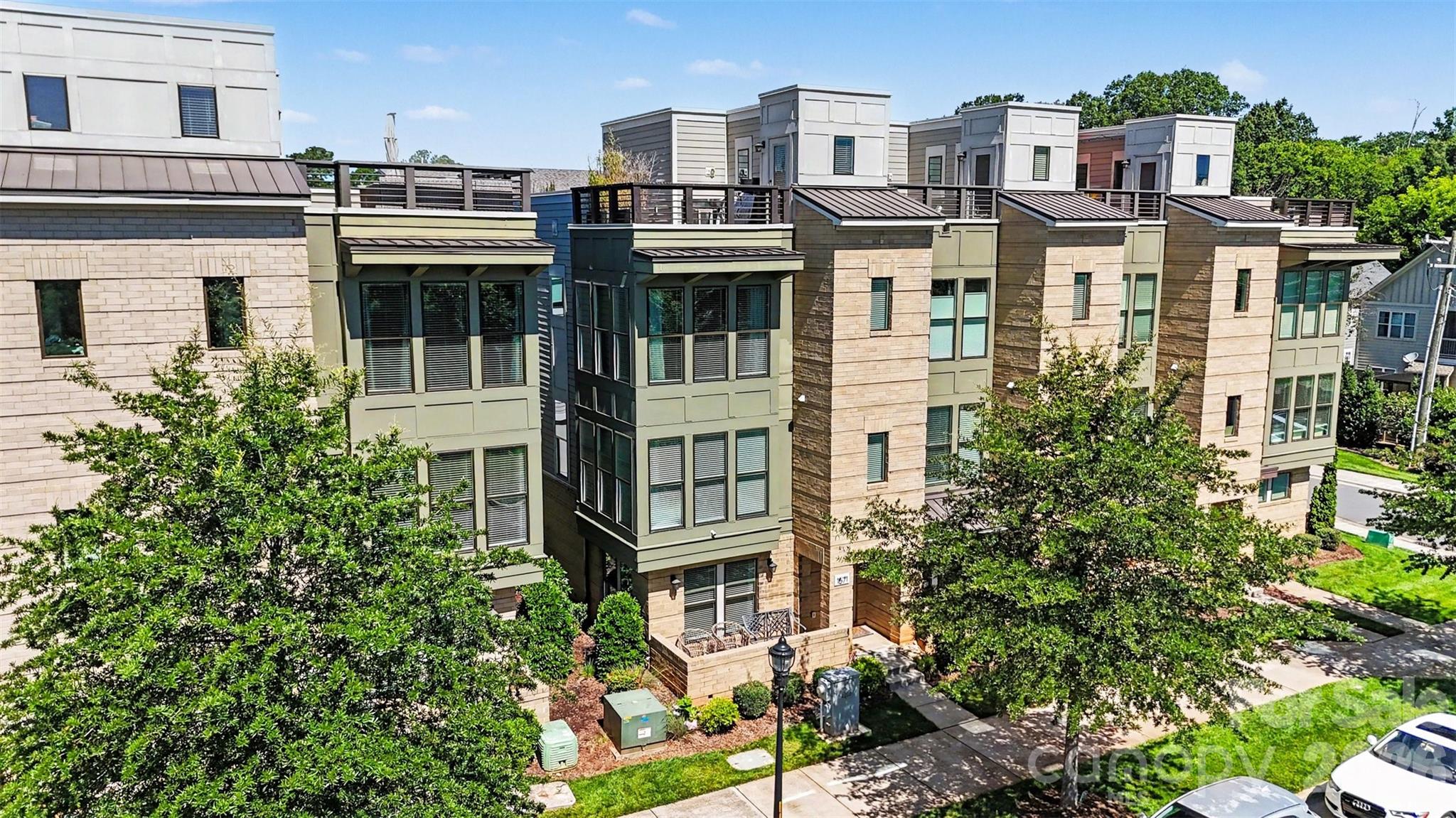 Uptown West Terraces - Residential