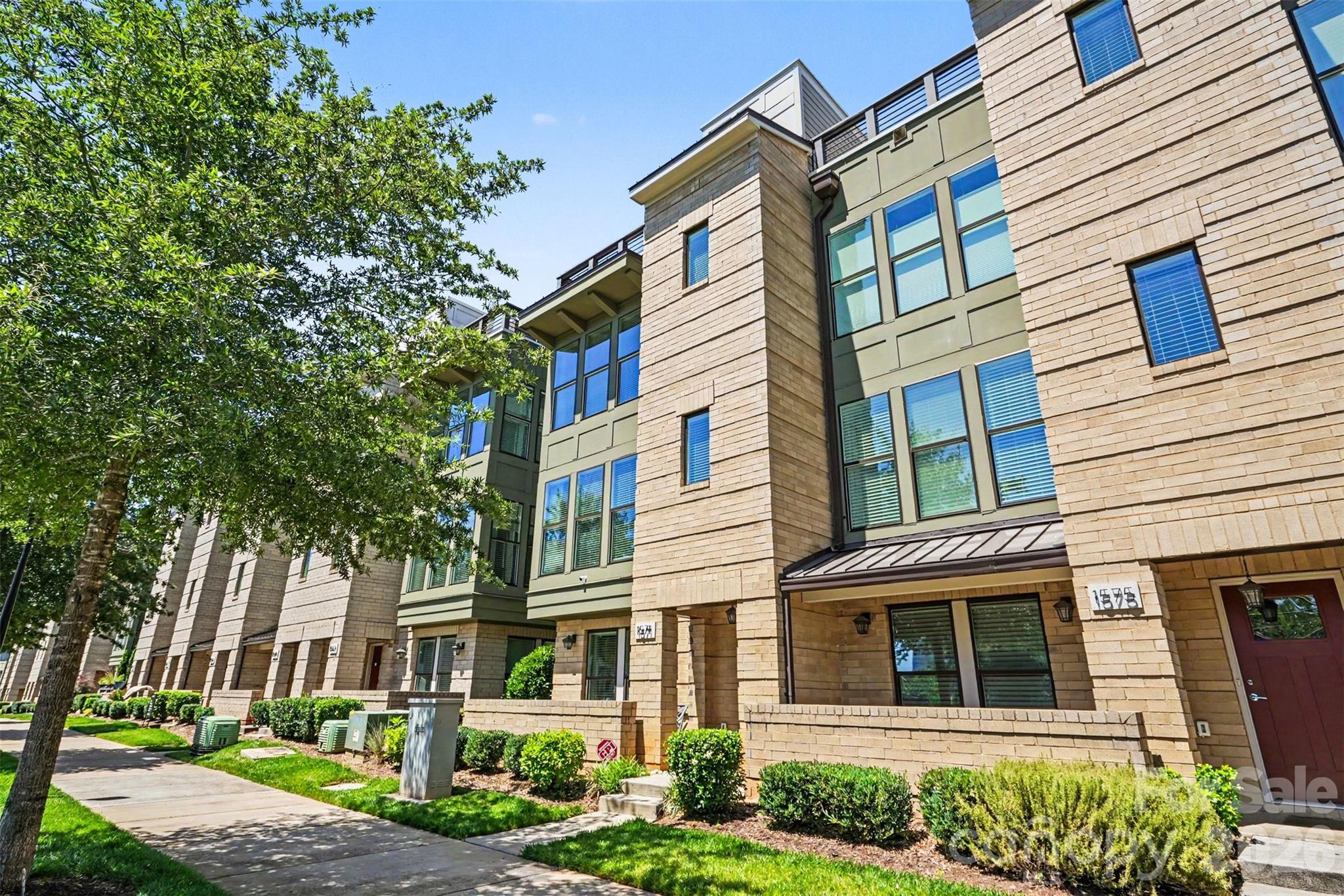 Uptown West Terraces - Residential