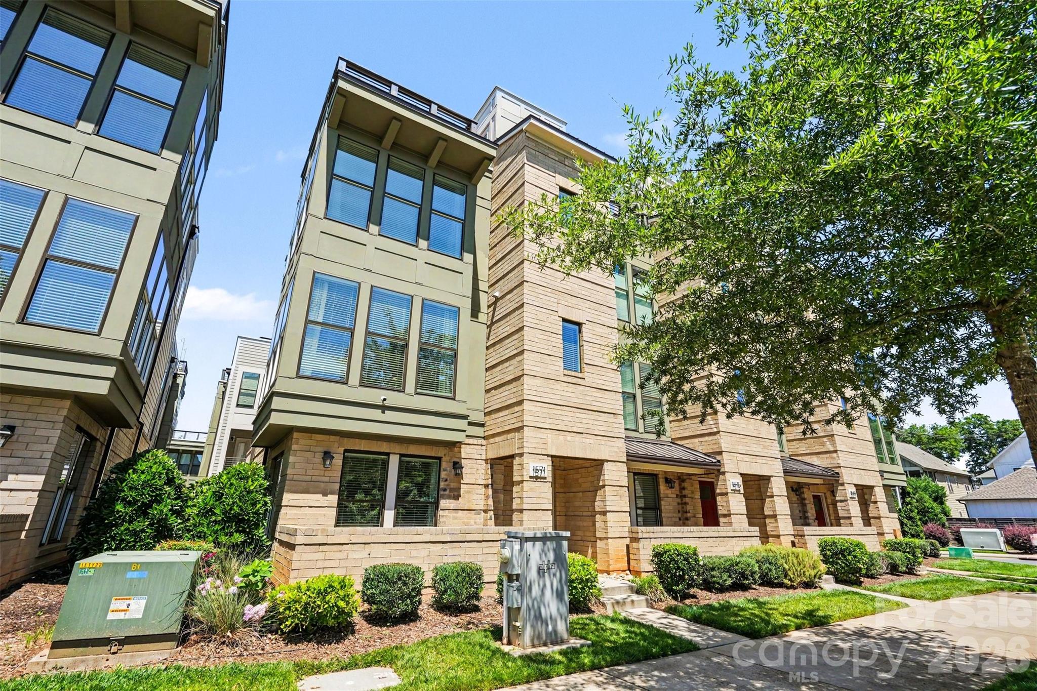 Uptown West Terraces - Residential