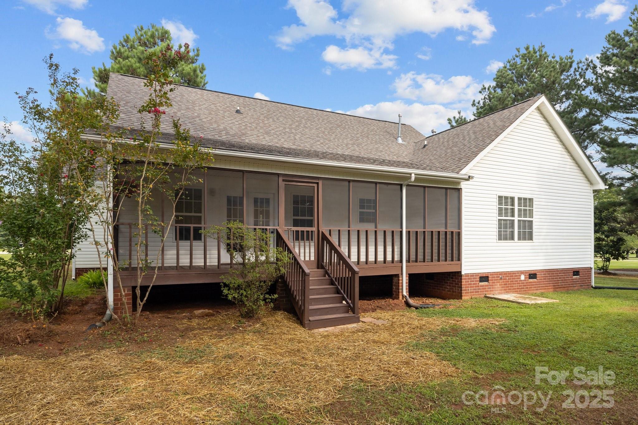 Henrys Orchard - Residential