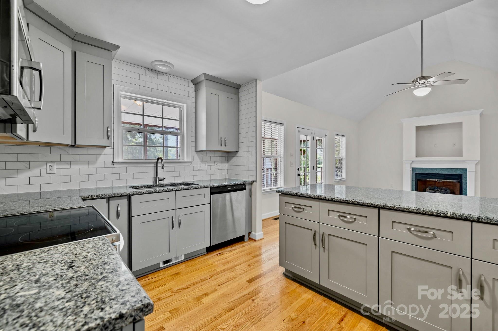 Henrys Orchard - Residential