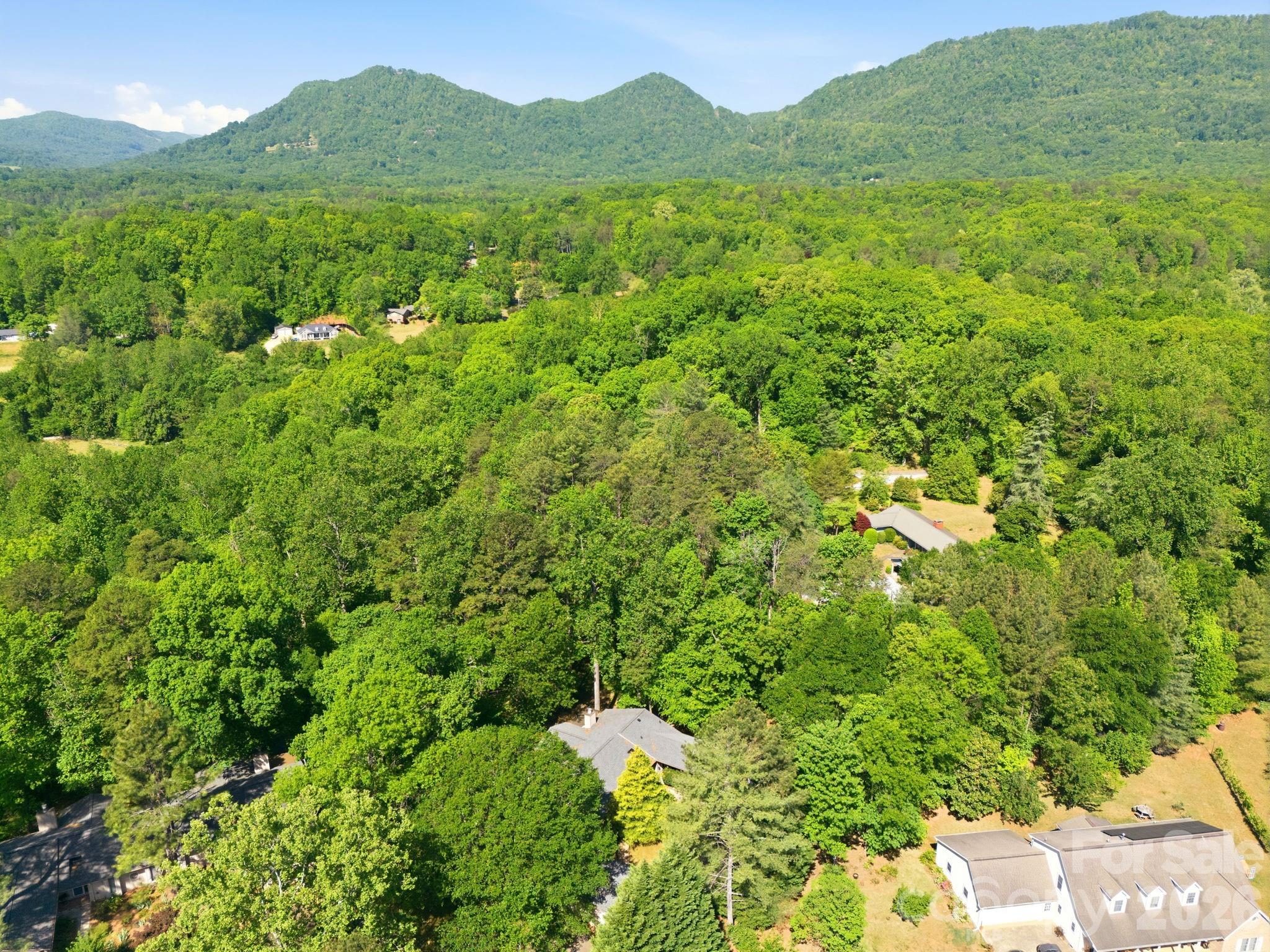 Diamond Ridge Condominiums - Residential