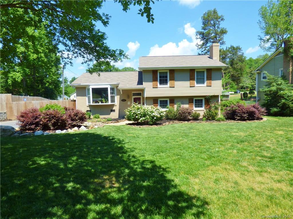 Perfect Location close to southPark ! In ground pool, great outdoor living, many upgrades, remodeled kith w/granite, ss appliances, new paint thruout,hrdwd floors & tiled flr. new exterior paint, shutters, wired shed, lower bedroom could be mother in law suite, w/tiled shower. Lrge master bedroom w/sitting area. den has wood burning fireplace, 2 car driveway, extra parking behind gated fence, new pool mechanics, all new windows, small deck, fire pit, sunroom not heated, wired for hot tub,no HOA
