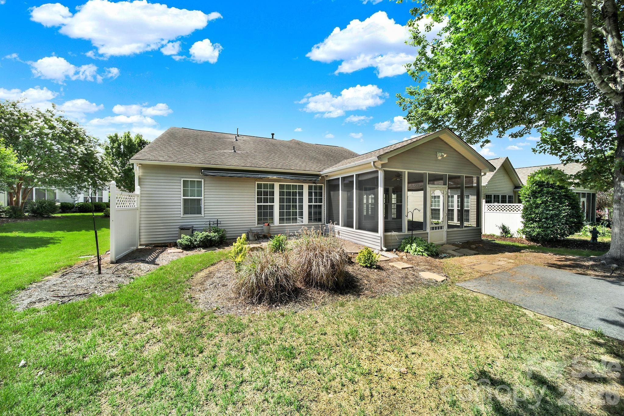 Sun City Carolina Lakes - Residential