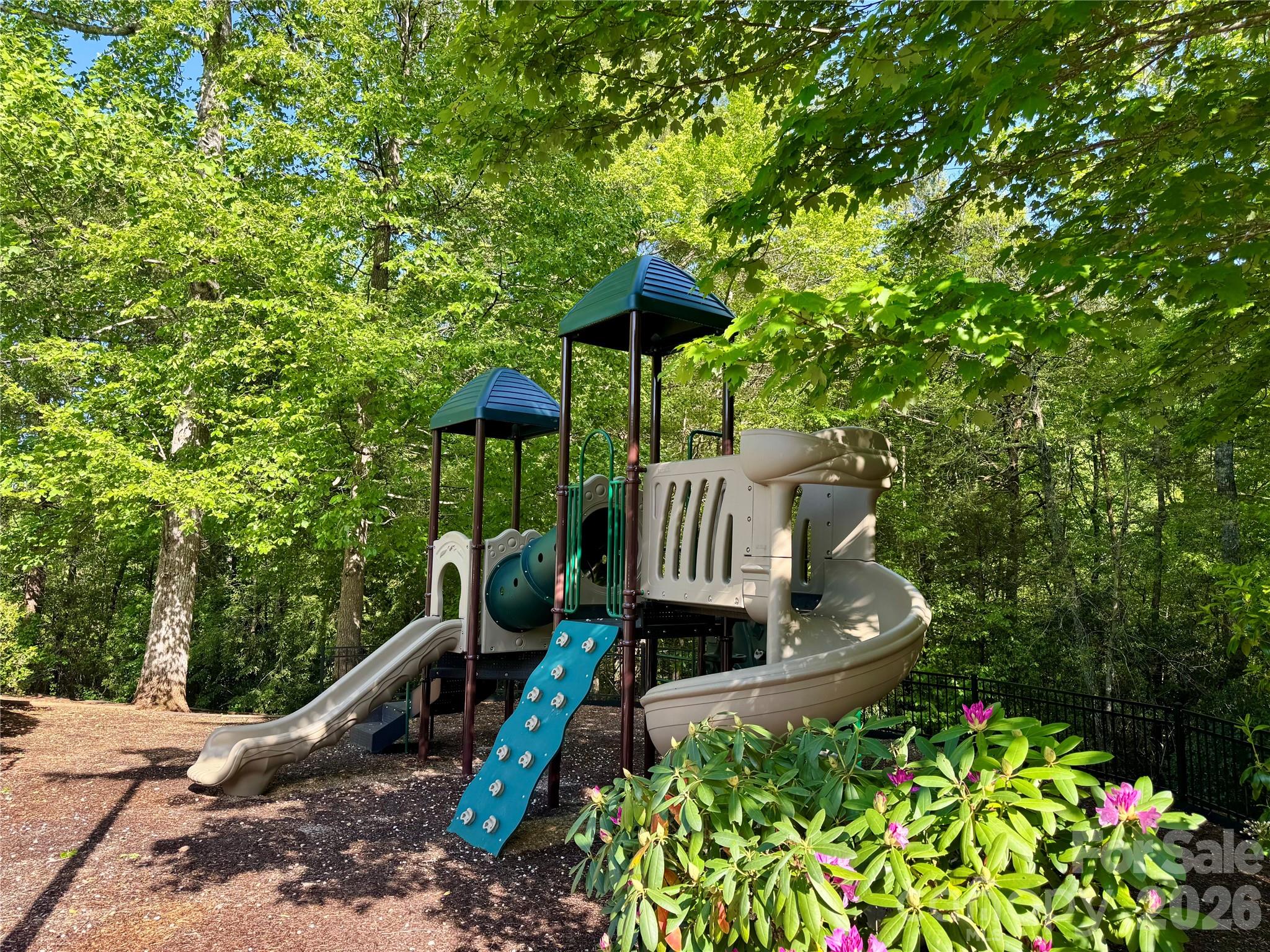 Avery Park - Residential