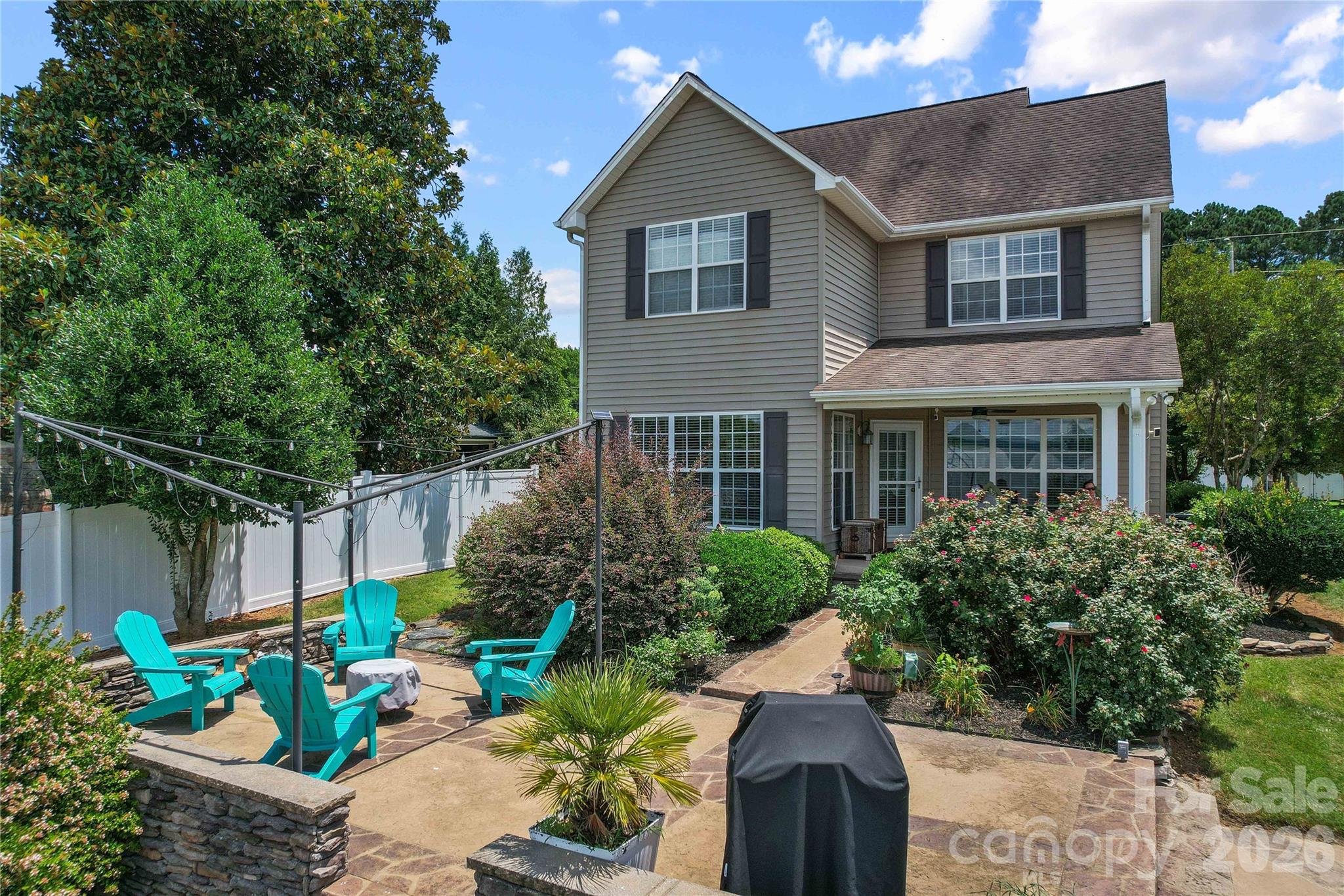 Lakefront Gem with Guest House Airbnb Income on High Rock Lake! Located on the main channel, this stunning 3-bed, 2.5-bath home delivers panoramic sunset views, a spacious patio for entertaining, a fun-filled game room, and a private pier for boating, fishing, and lakeside living at its best. Included is a separate guest house--currently a high-performing Airbnb with strong rental history--featuring both indoor and outdoor entertaining spaces, making it ideal for hosting or generating extra income. Bonus: The property can be sold fully furnished for a turnkey investment or effortless move-in. Whether you’re looking for a full-time residence, vacation home, or income-producing property, this rare waterfront opportunity has it all. The ~1600 sqft Guest house and attached garage is not included in the listed square footage. 2026 tax evaluation has come back at $960,960. Owner Financing is available for qualified buyers! Call Listing Agent for details.