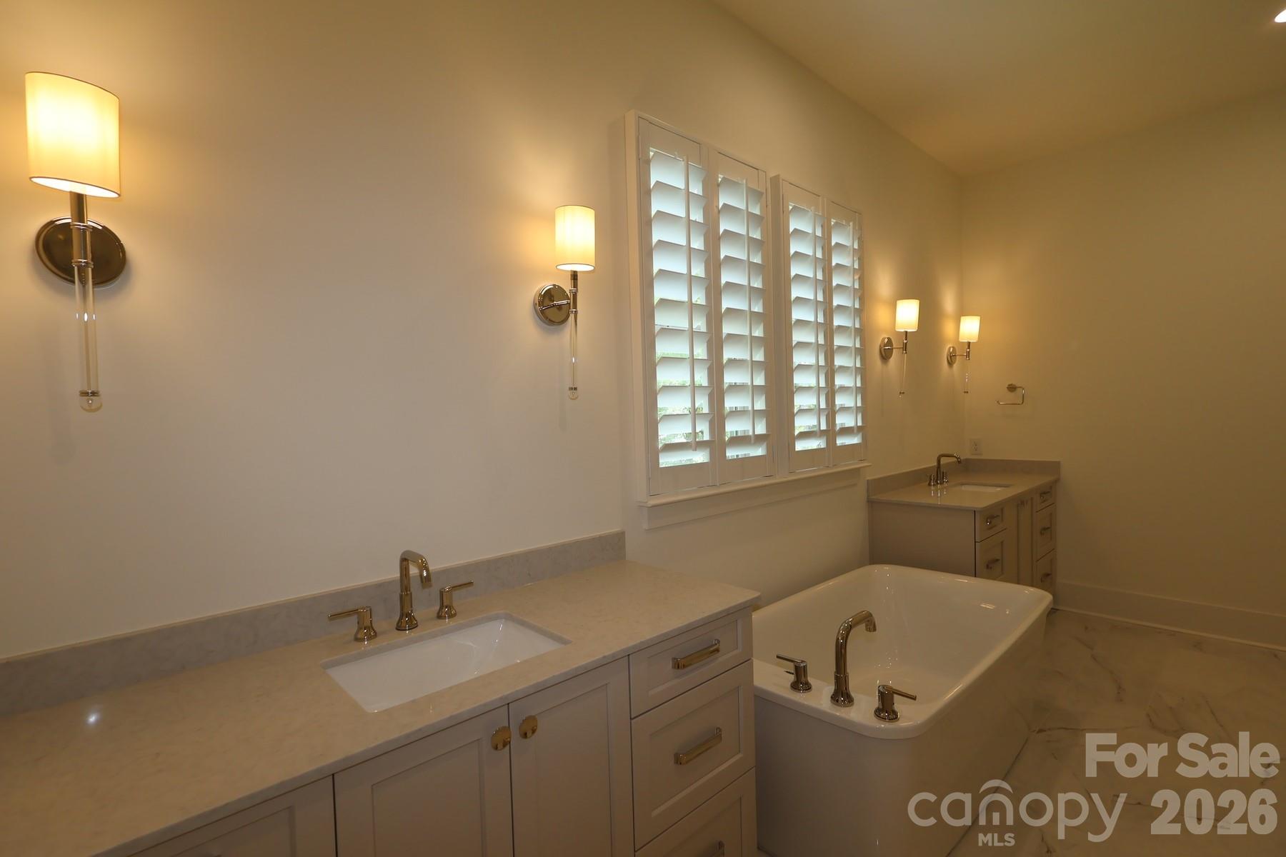 Riverchase Estates - Residential