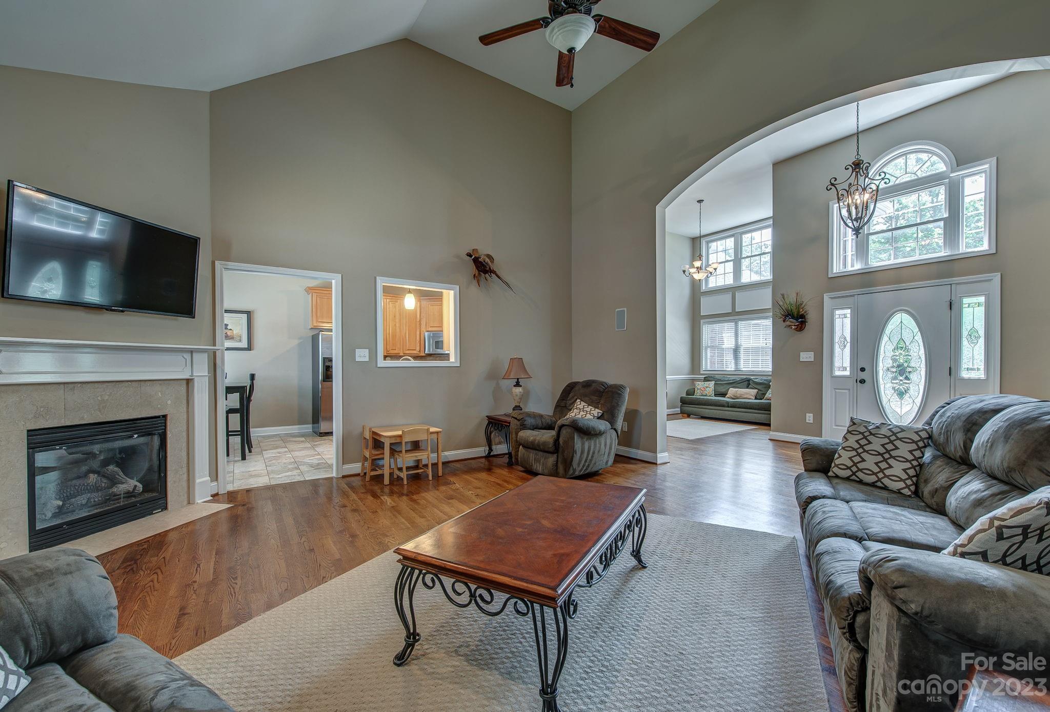 Erskine Woods - Residential